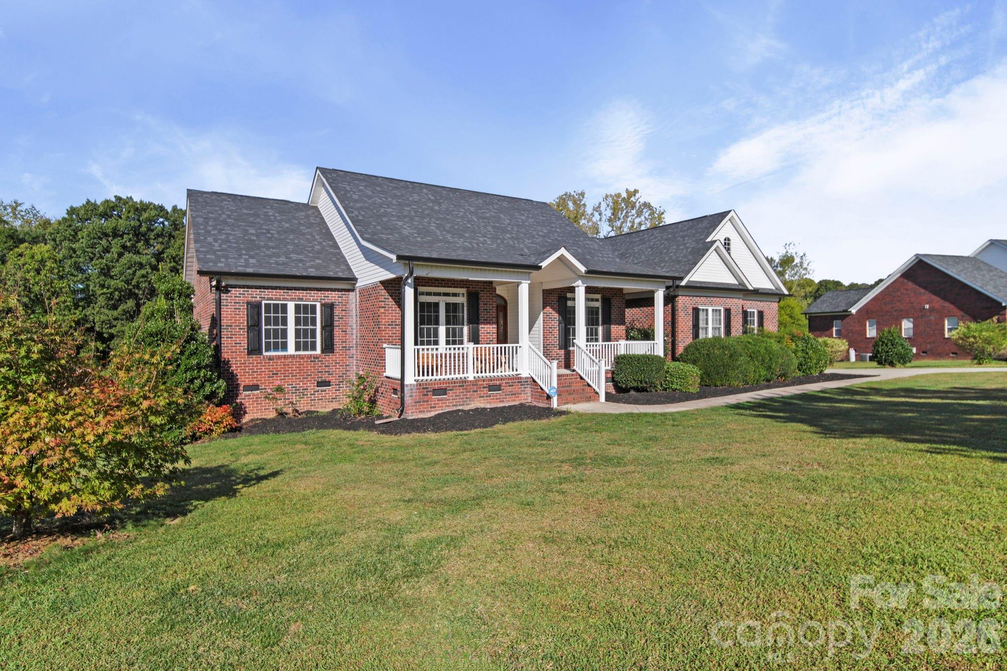 5106 Pond Bluff Drive — Monroe