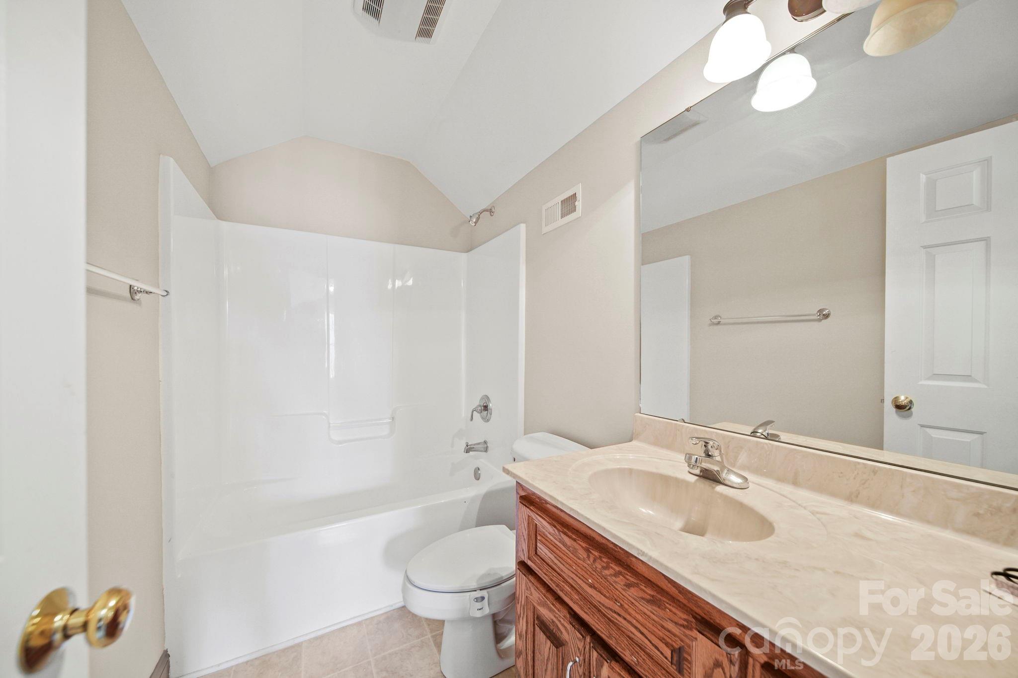 5106 Pond Bluff Drive — Monroe