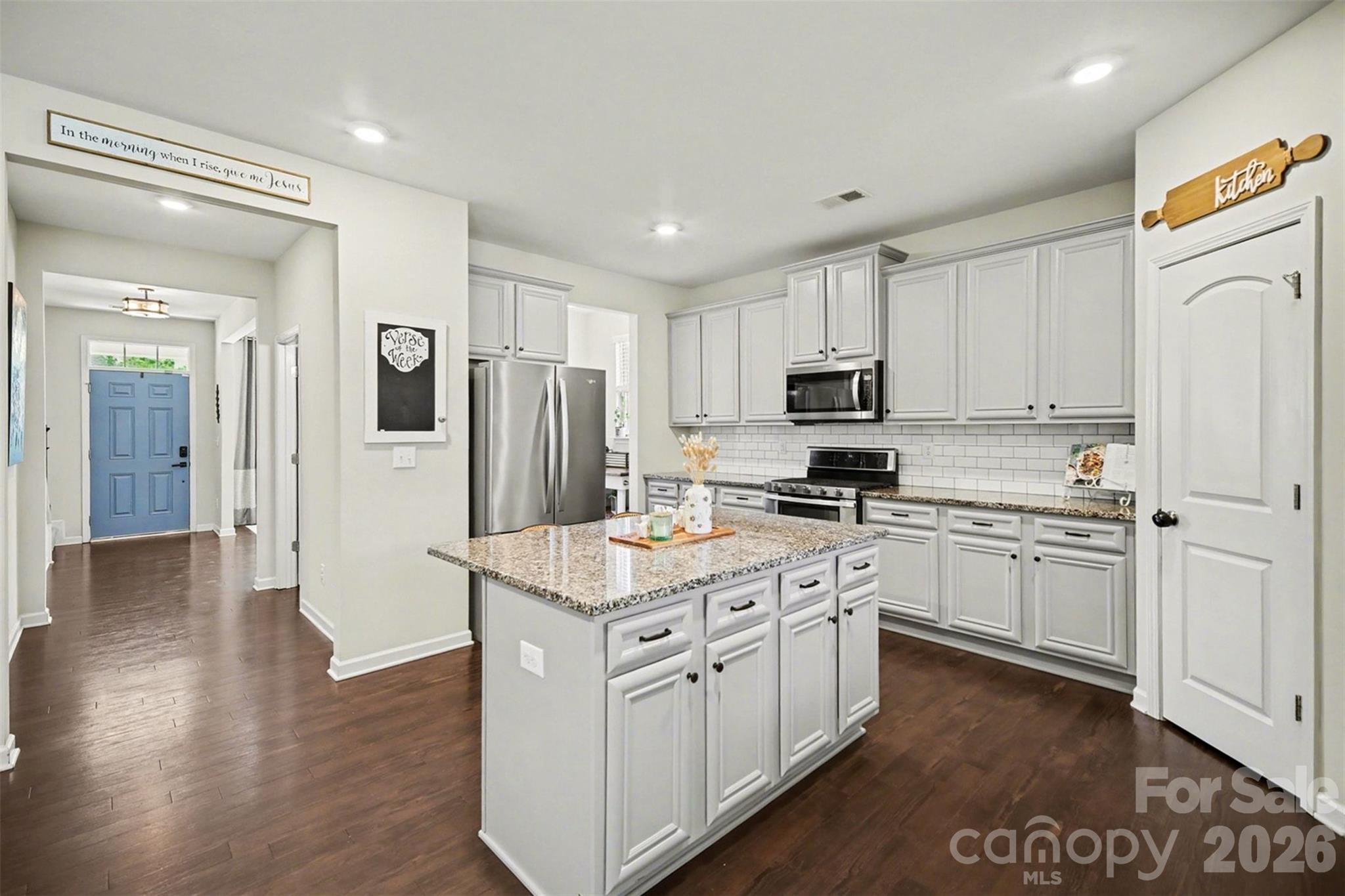514 Tack Lane — Midland