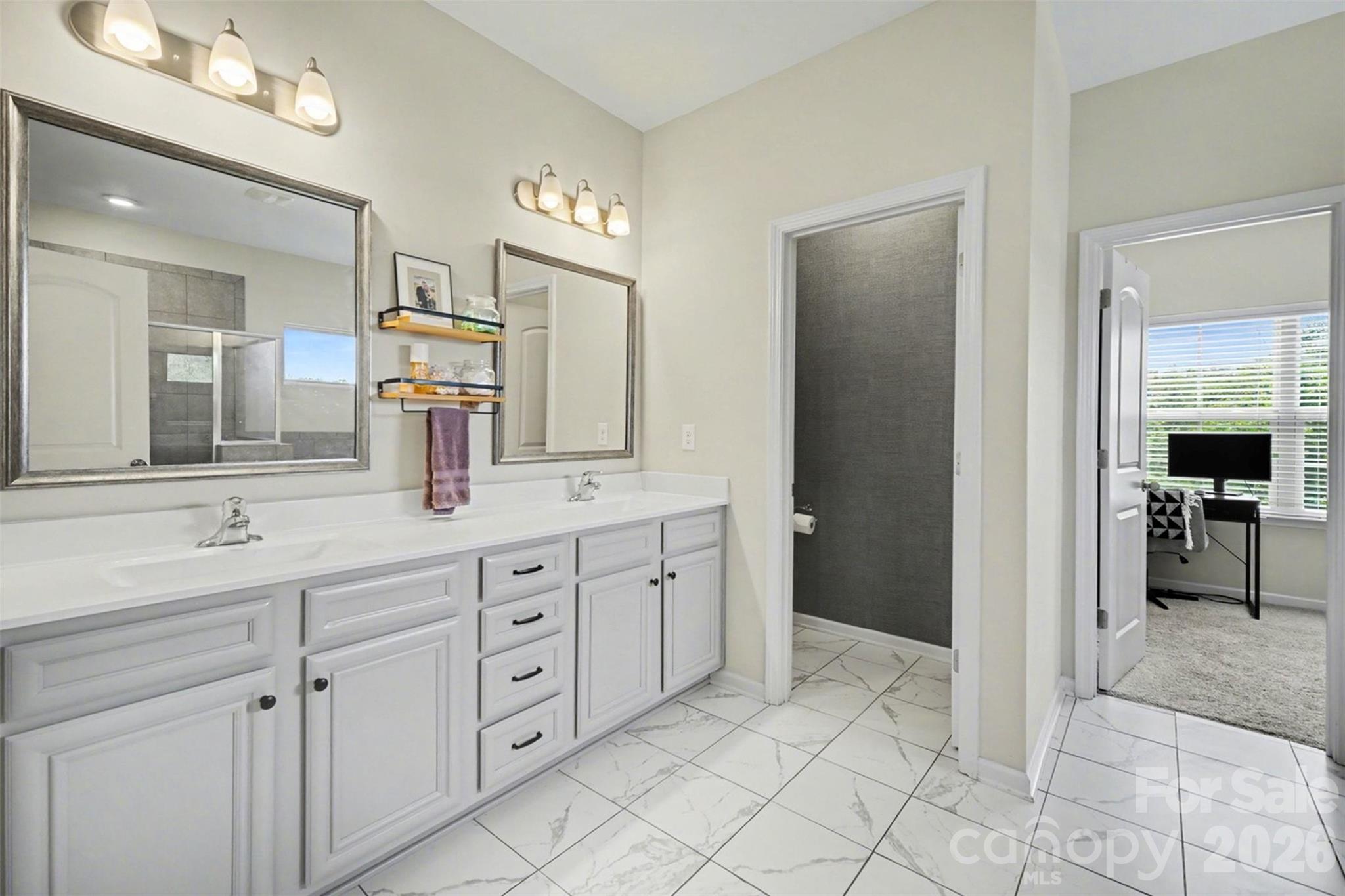 514 Tack Lane — Midland