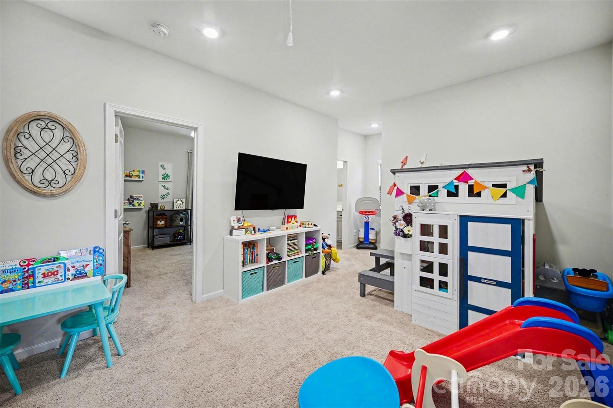 514 Tack Lane — Midland
