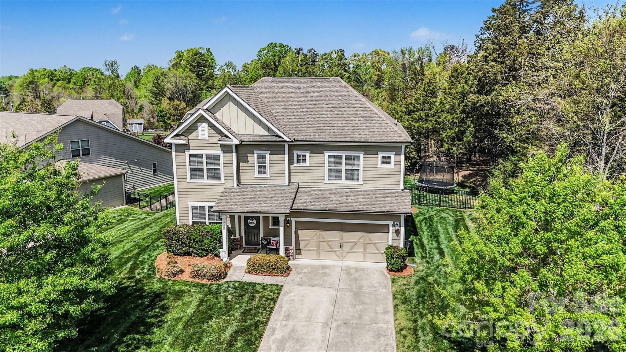 514 Tack Lane — Midland