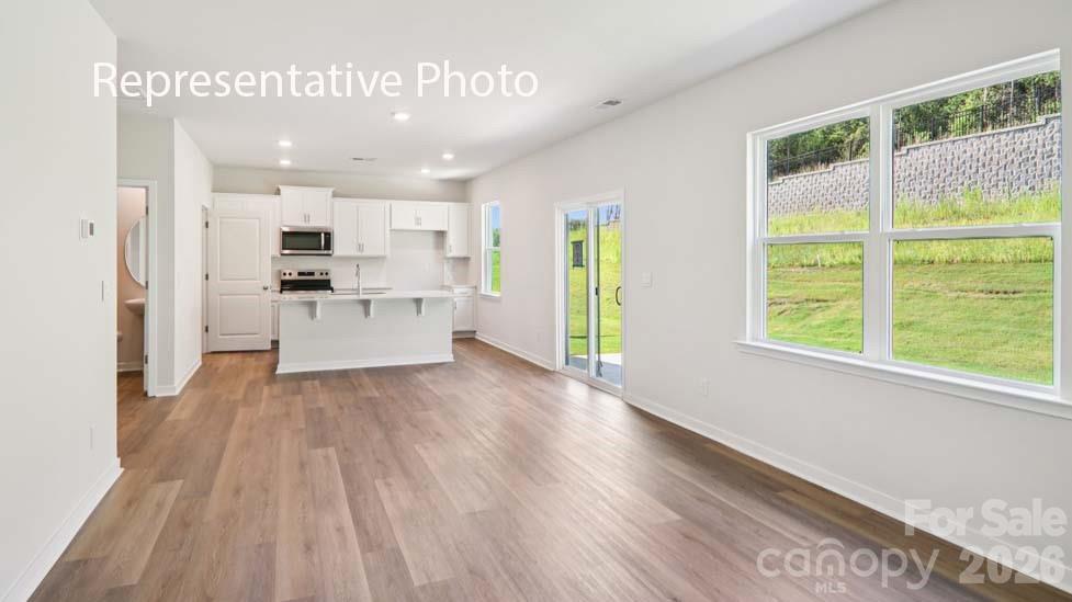 600 17th Avenue Drive NE — Hickory