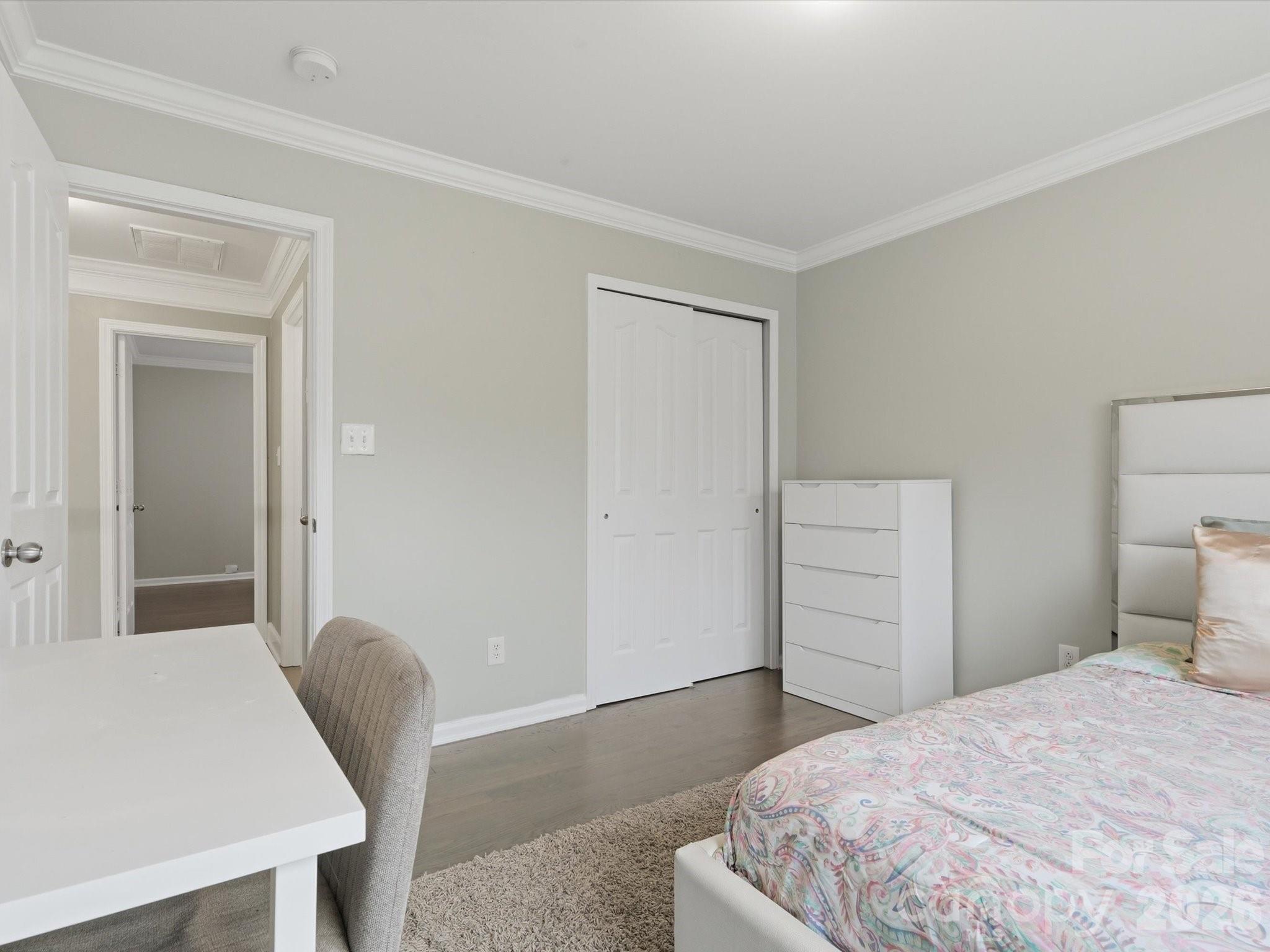 9414 Macquarie Lane — Charlotte