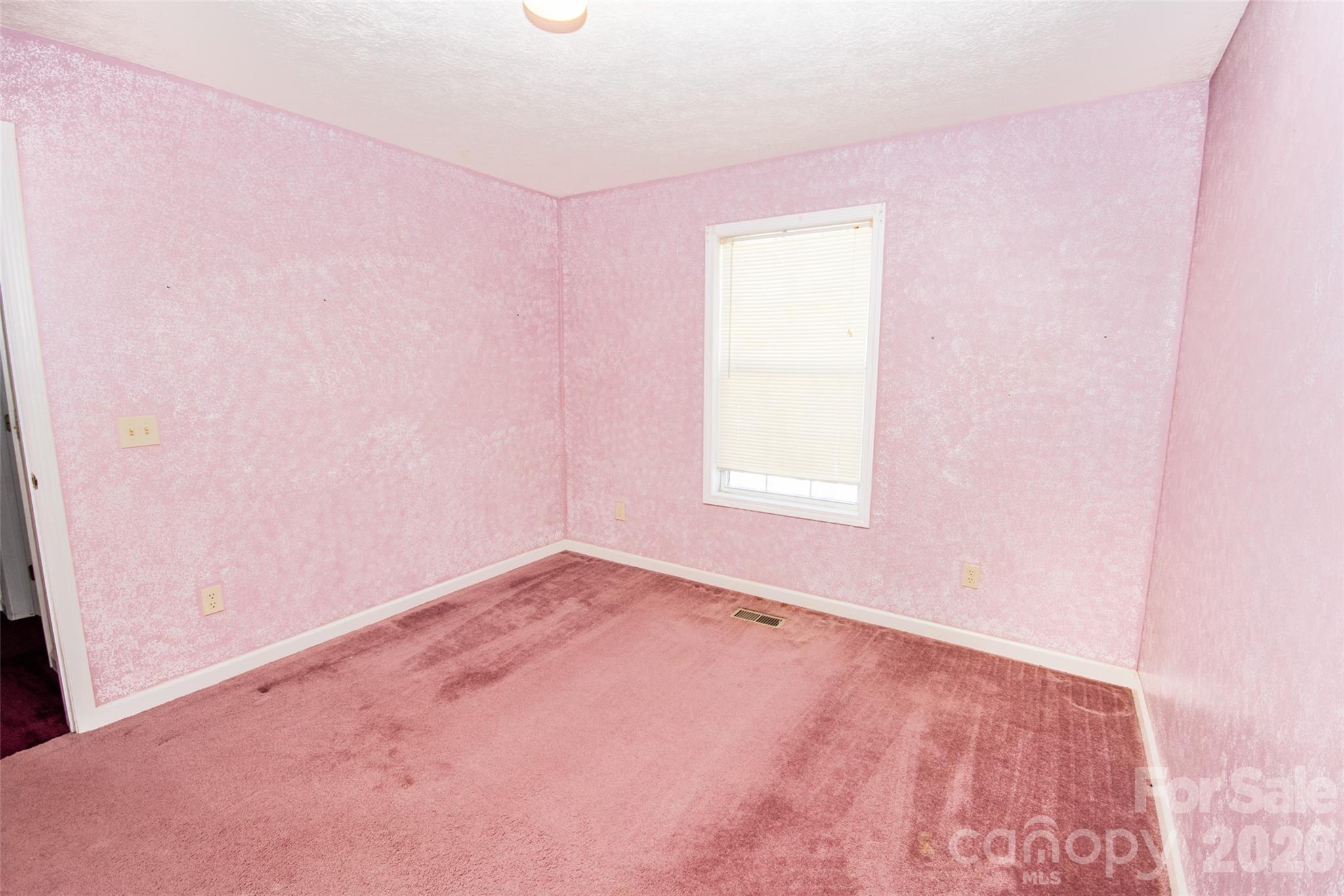 311 Fletcher Road — Union Grove