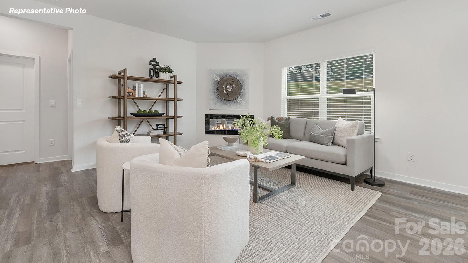 584 17th Avenue Drive NE — Hickory