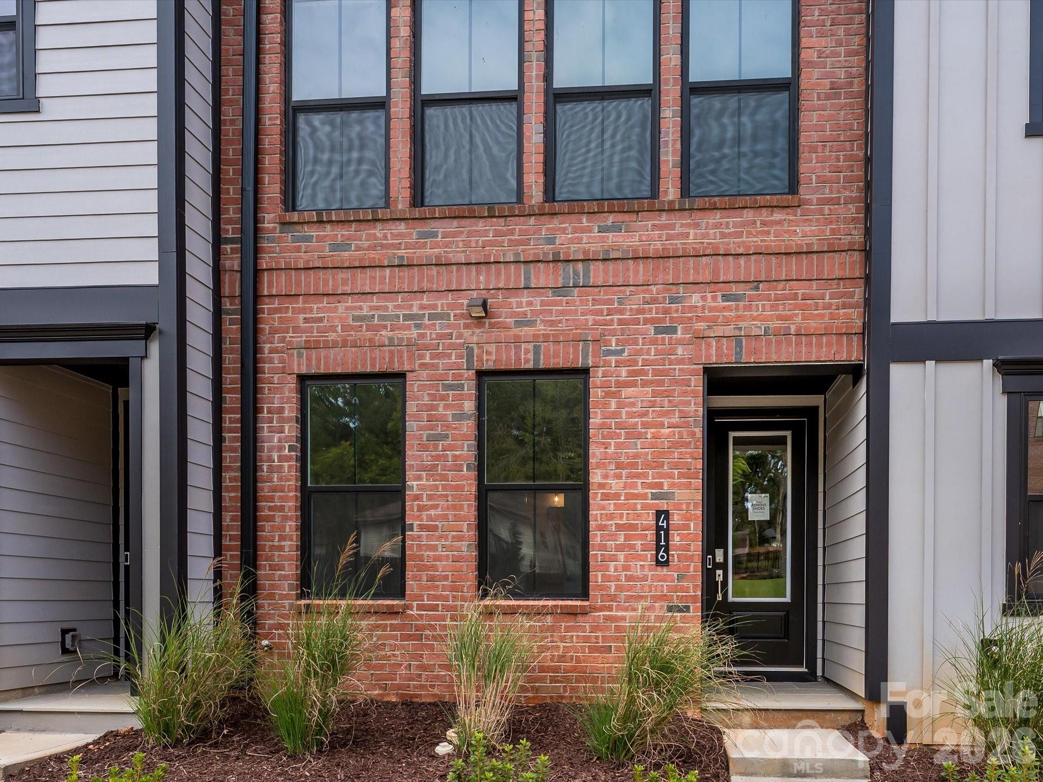 416 Old Town Village Road — Waxhaw