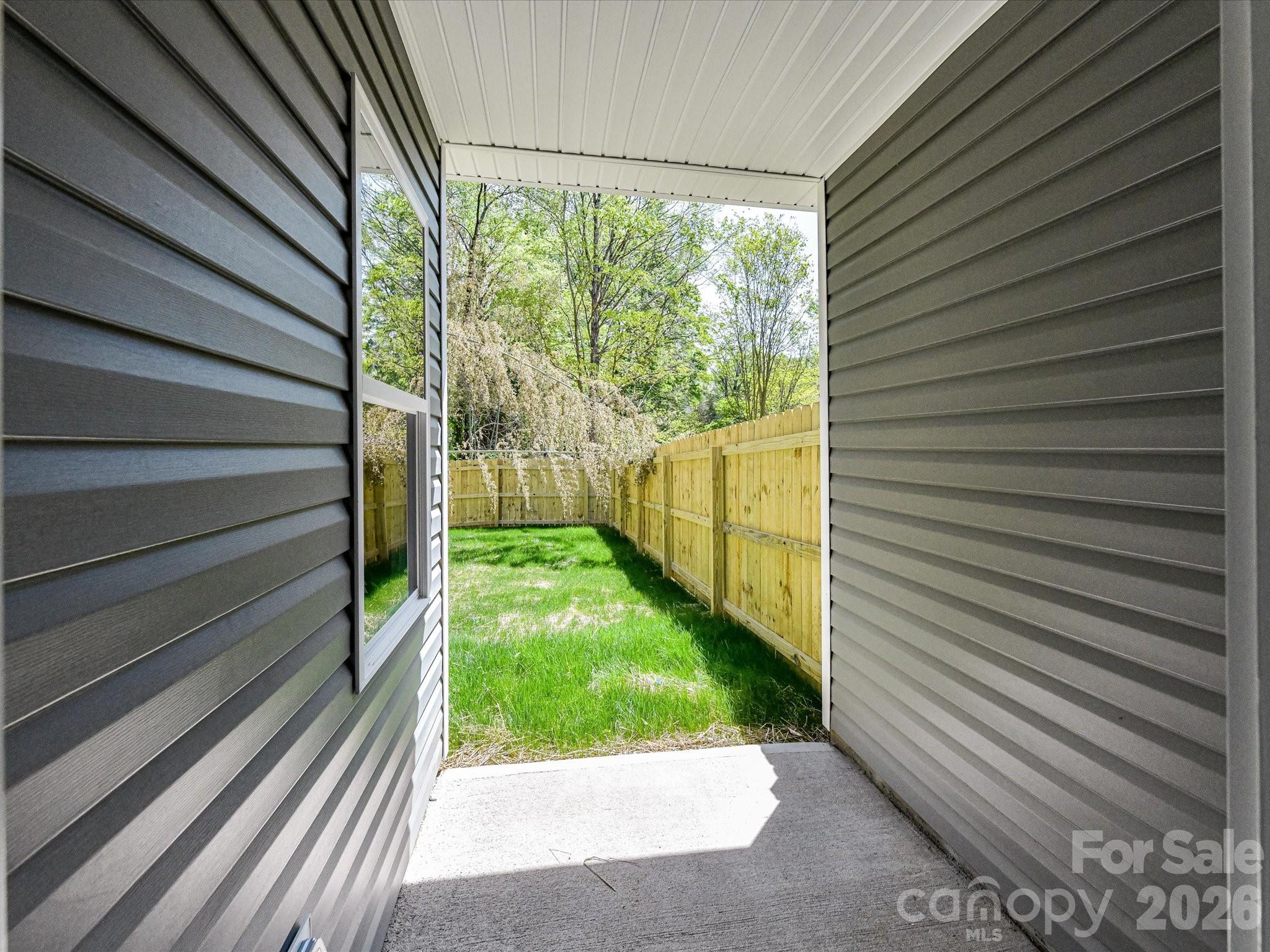 651 Stillgreen Lane — Charlotte