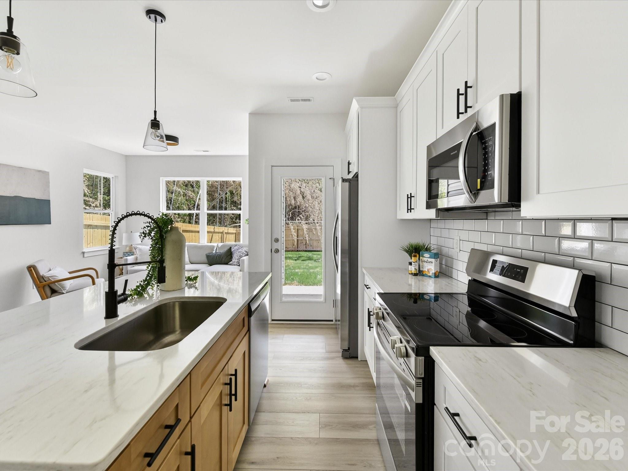 651 Stillgreen Lane — Charlotte