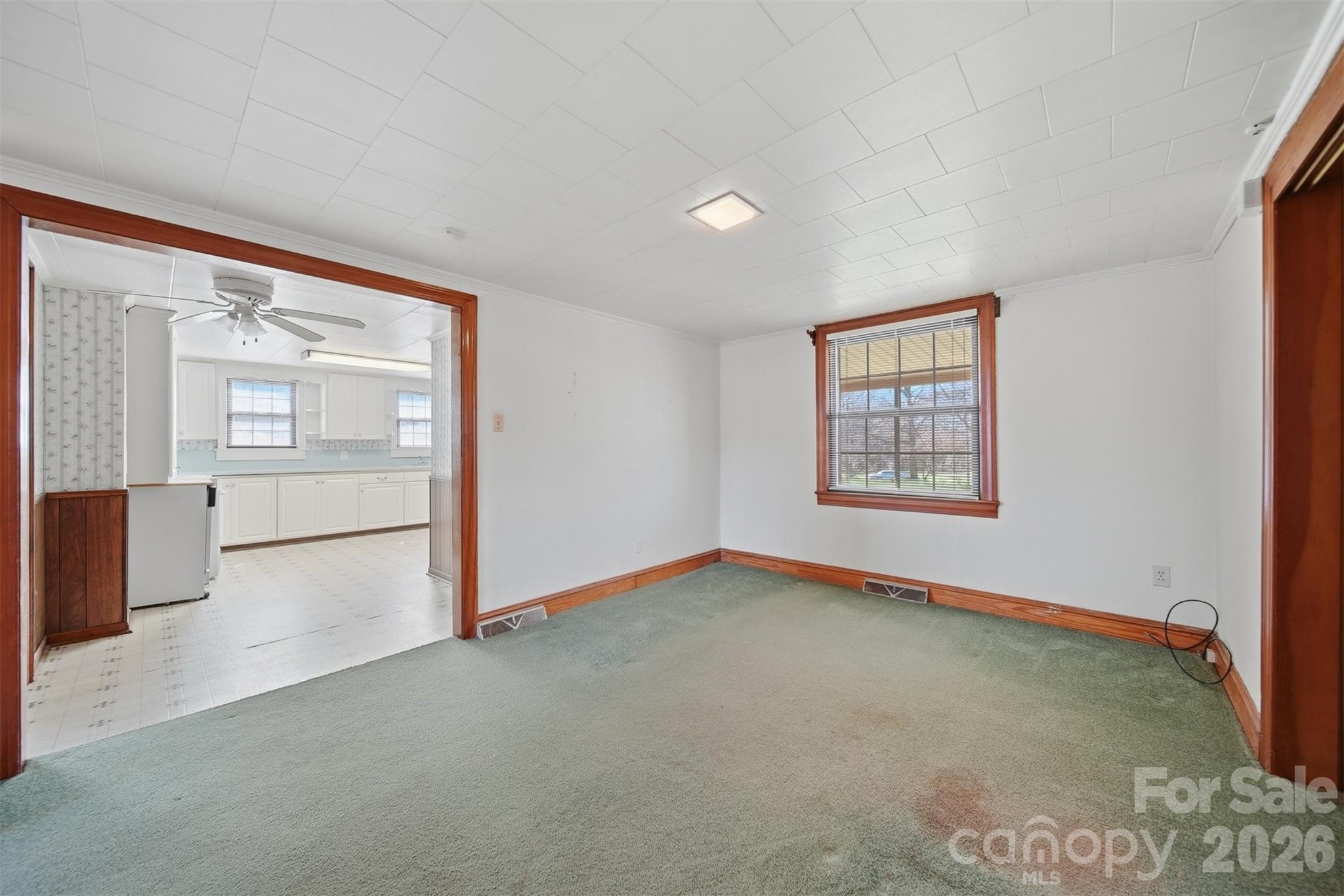 2421 35th Street Court NE — Hickory
