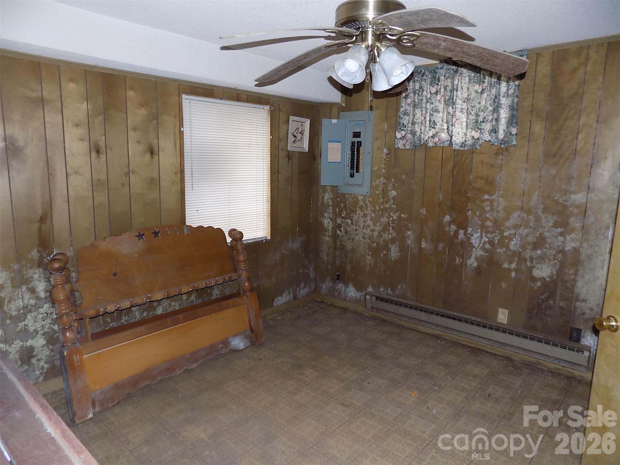 2605 Lowell Road — Gastonia