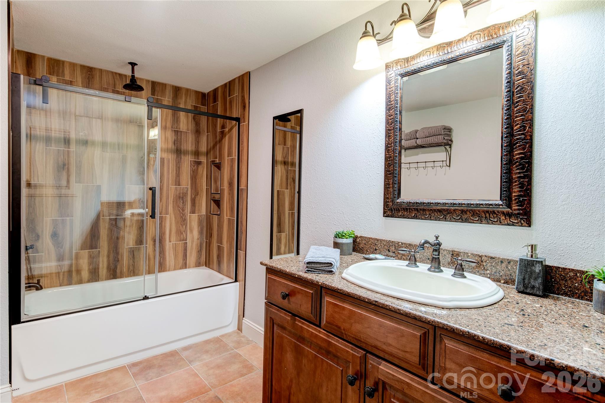 97 Circle E Ranch Road — Burnsville