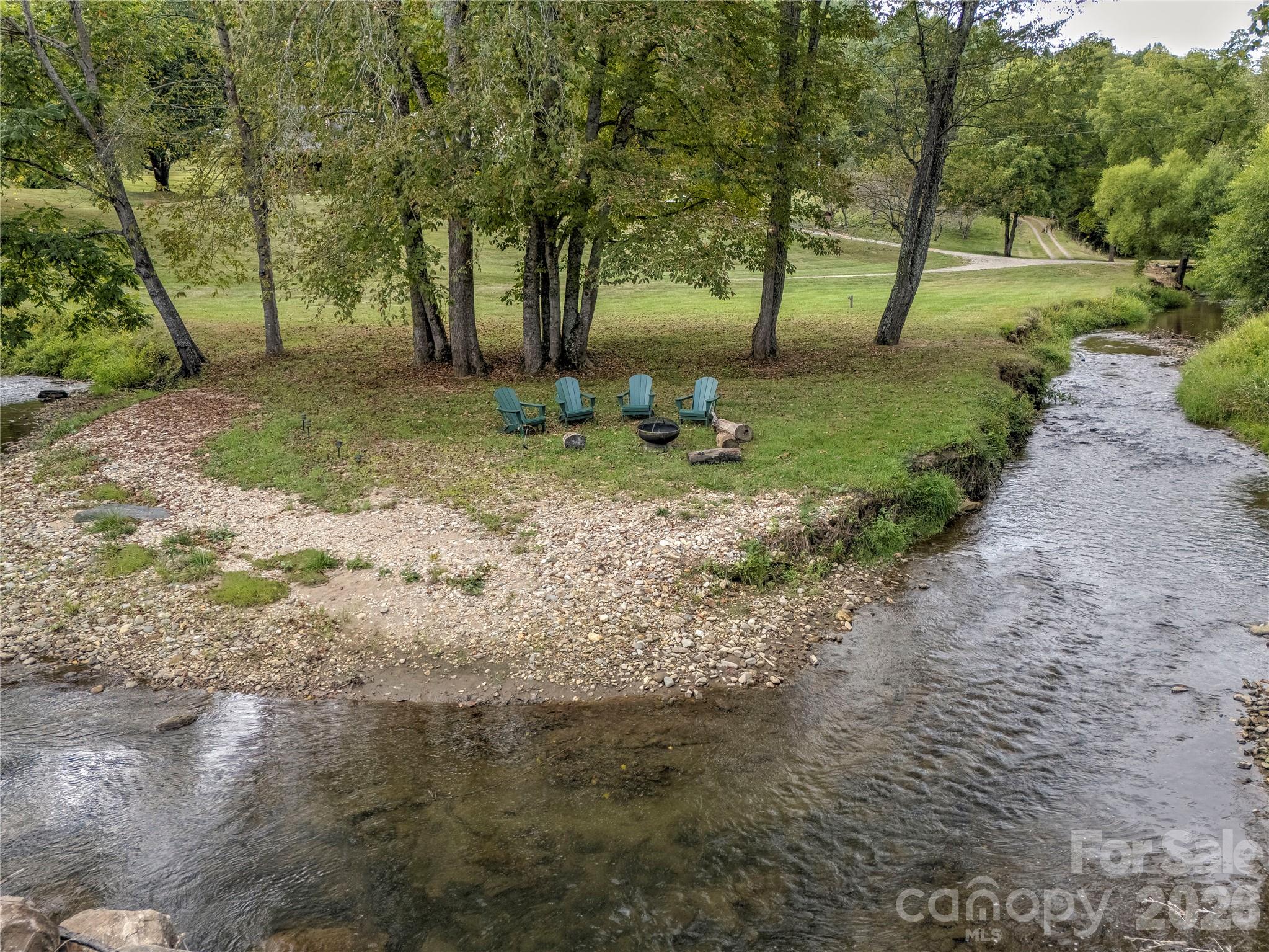 97 Circle E Ranch Road — Burnsville