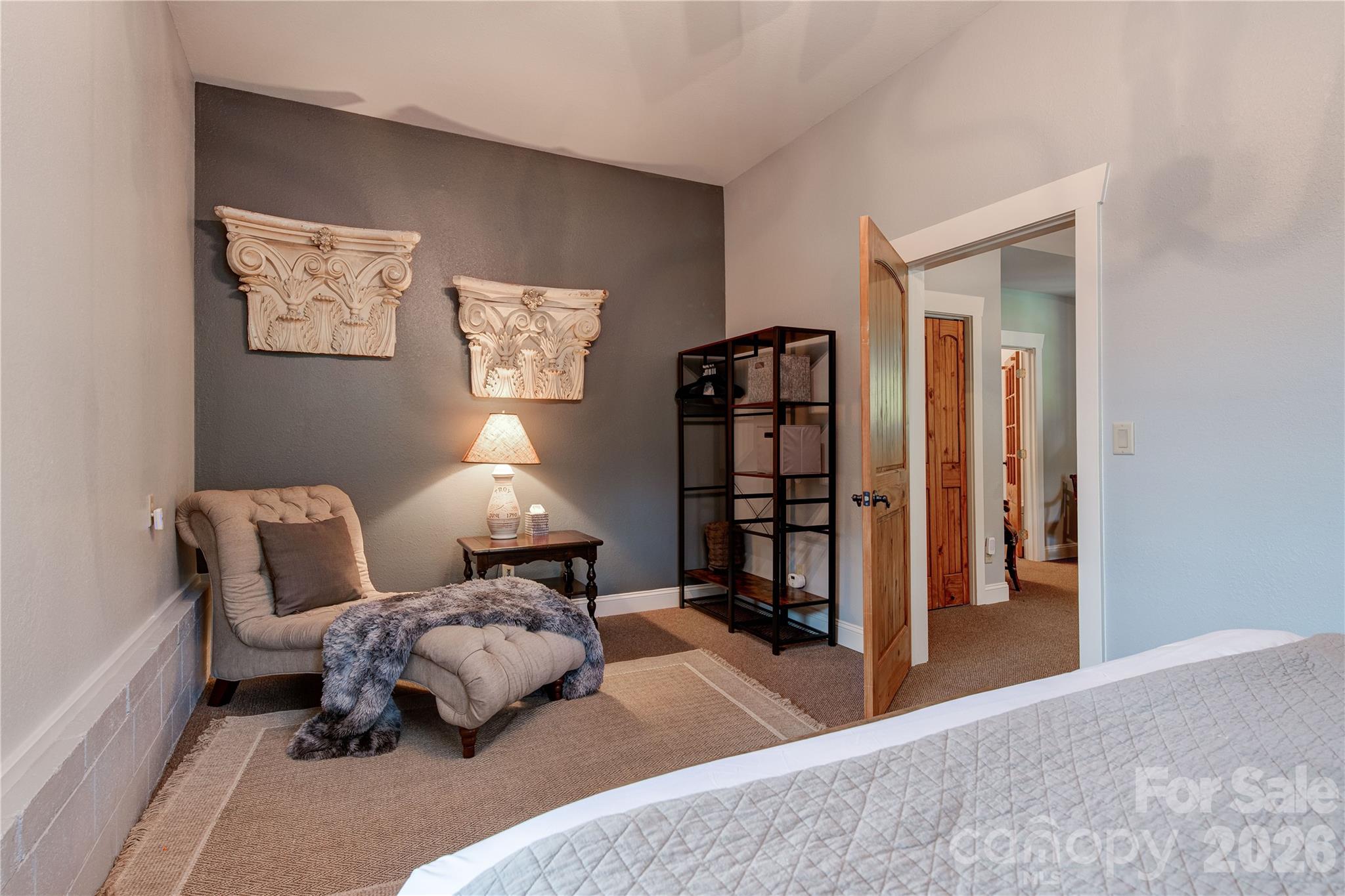 97 Circle E Ranch Road — Burnsville