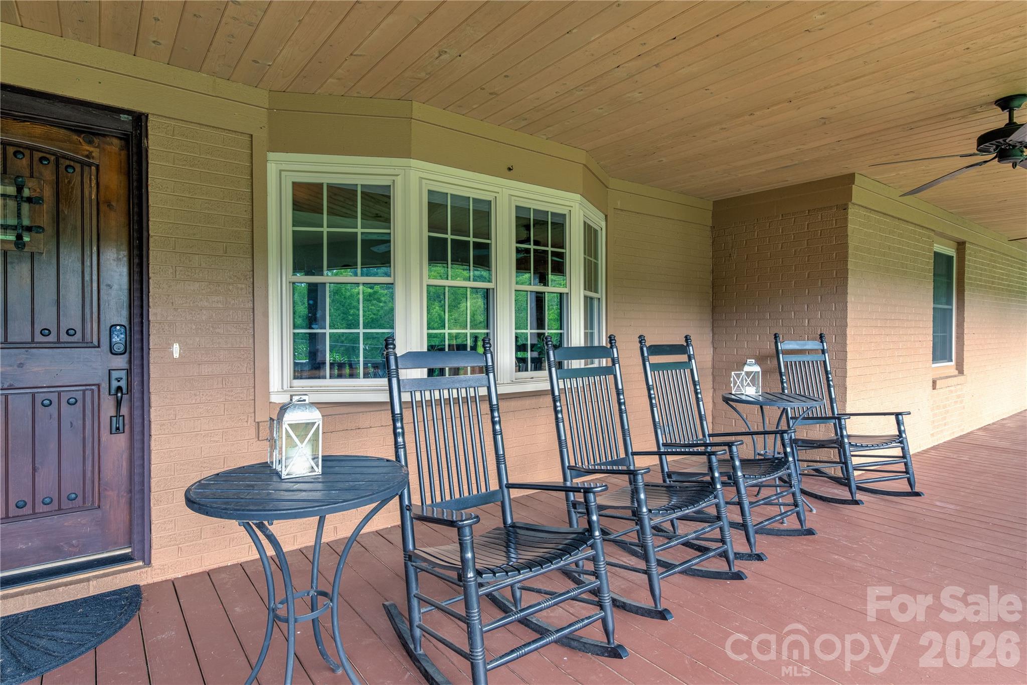 97 Circle E Ranch Road — Burnsville