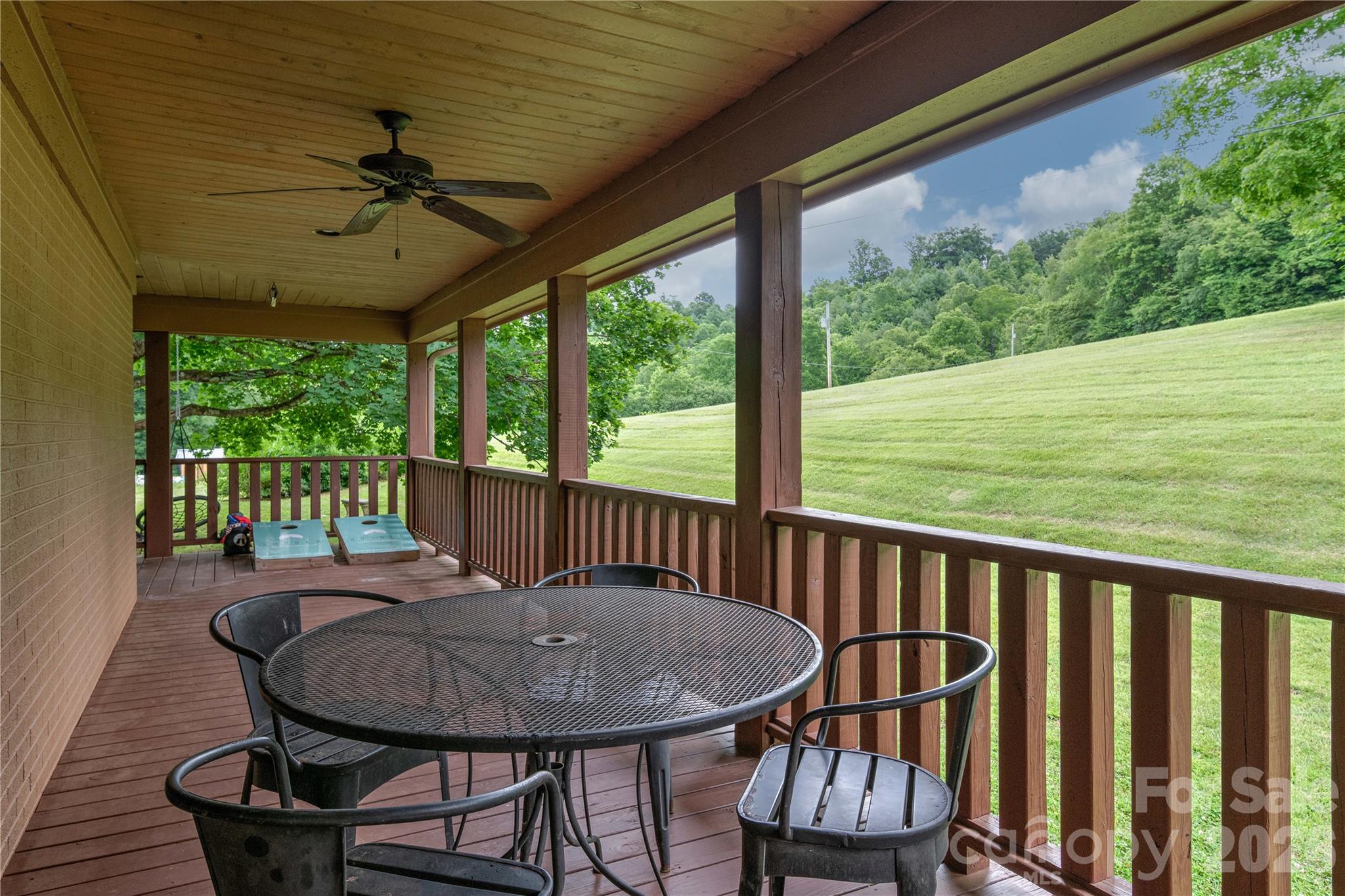 97 Circle E Ranch Road — Burnsville
