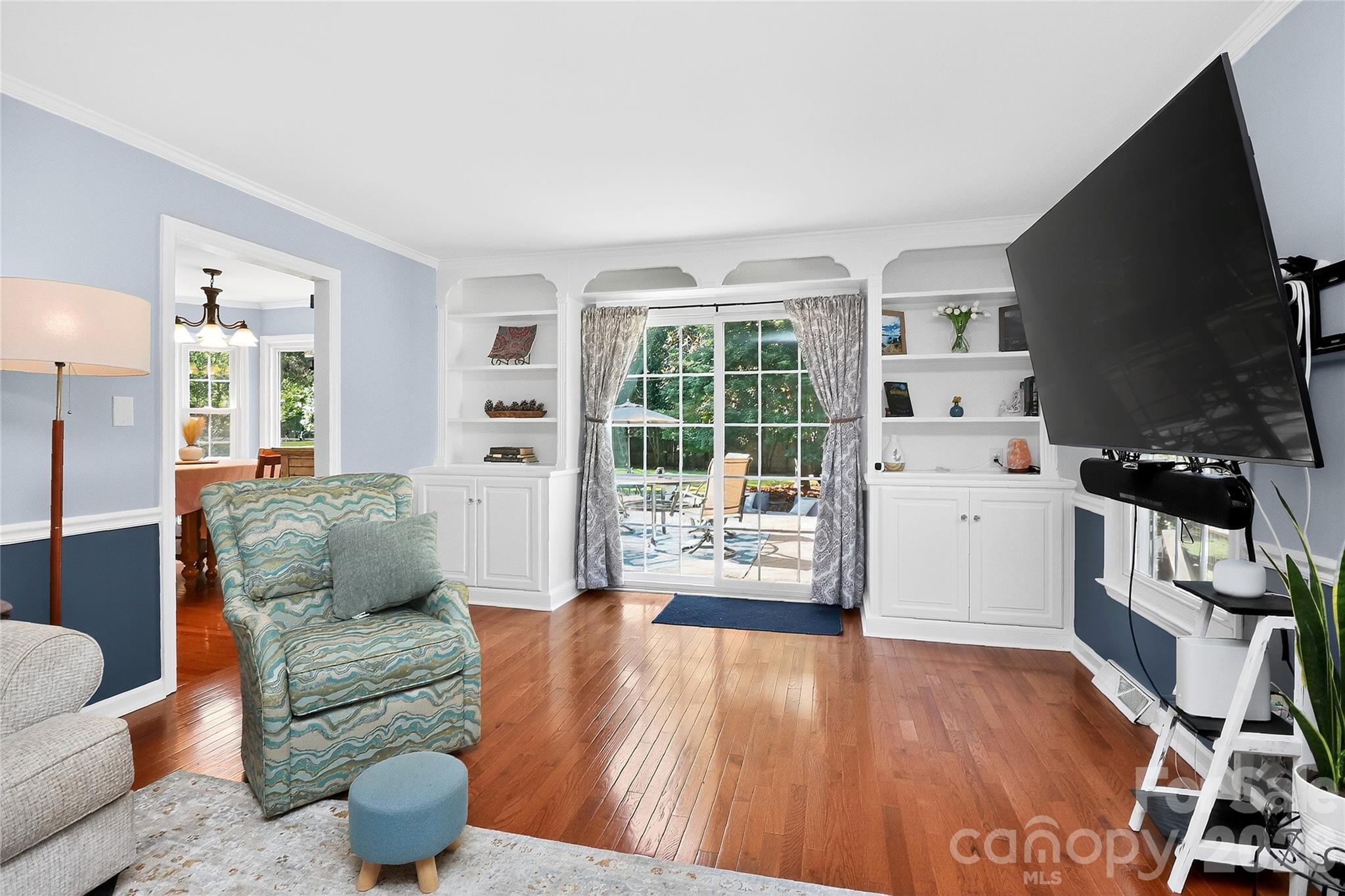 4007 Meadowridge Drive — Charlotte