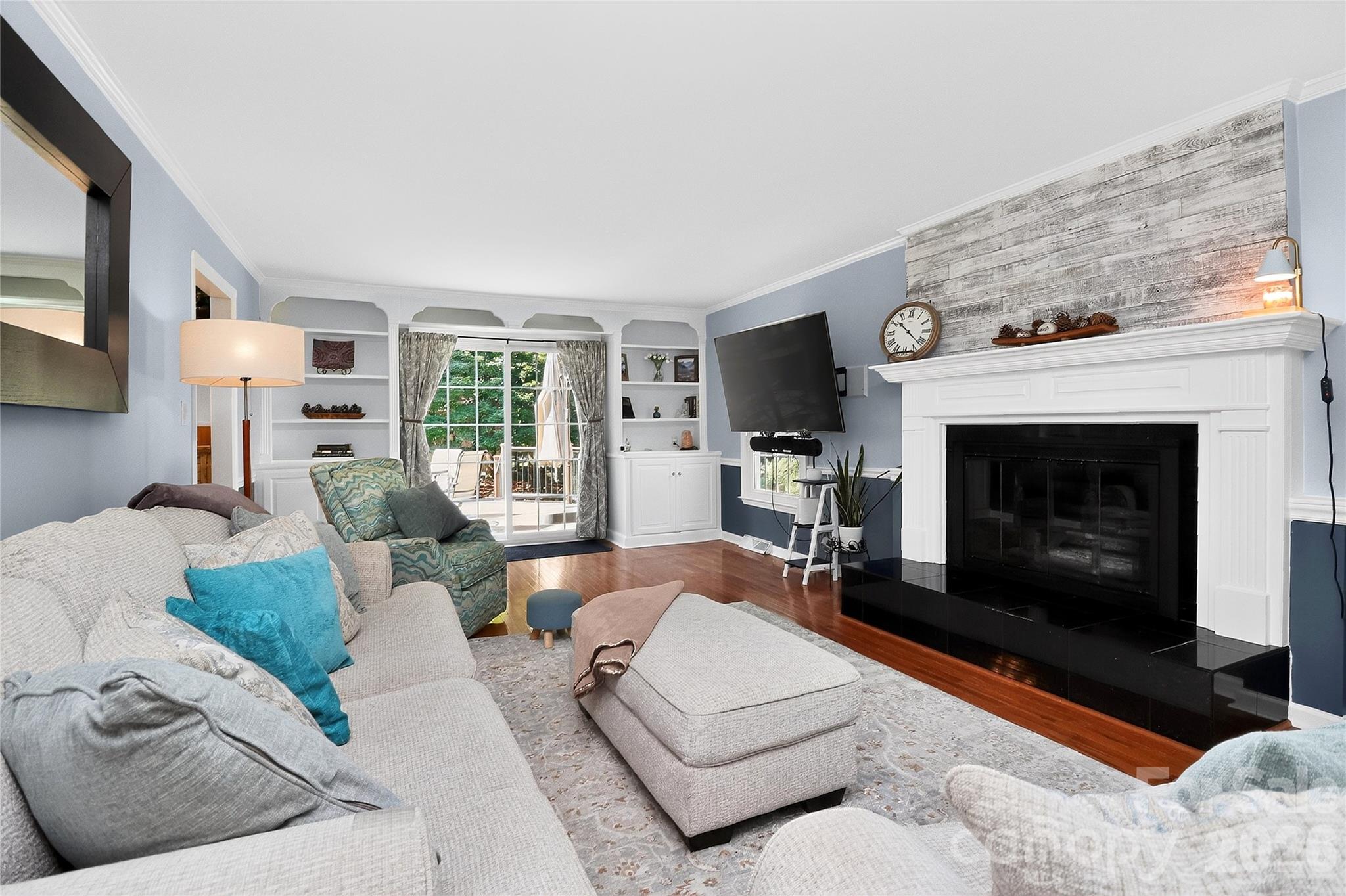 4007 Meadowridge Drive — Charlotte