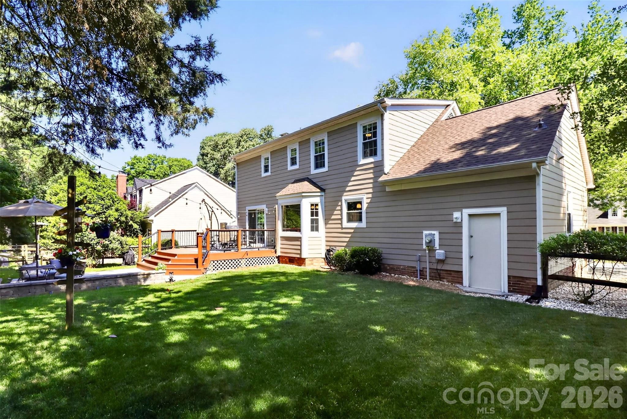 4007 Meadowridge Drive — Charlotte