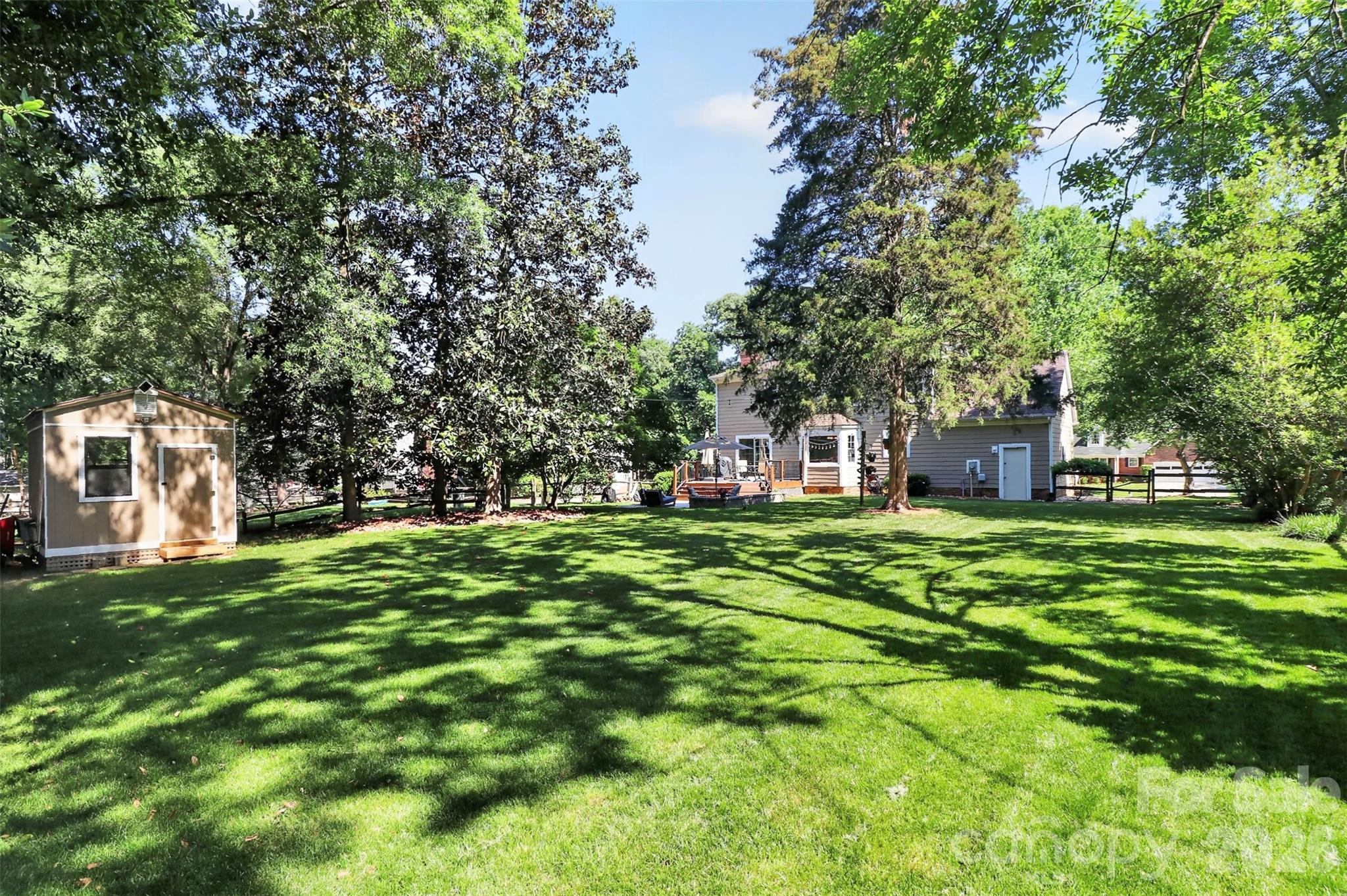 4007 Meadowridge Drive — Charlotte