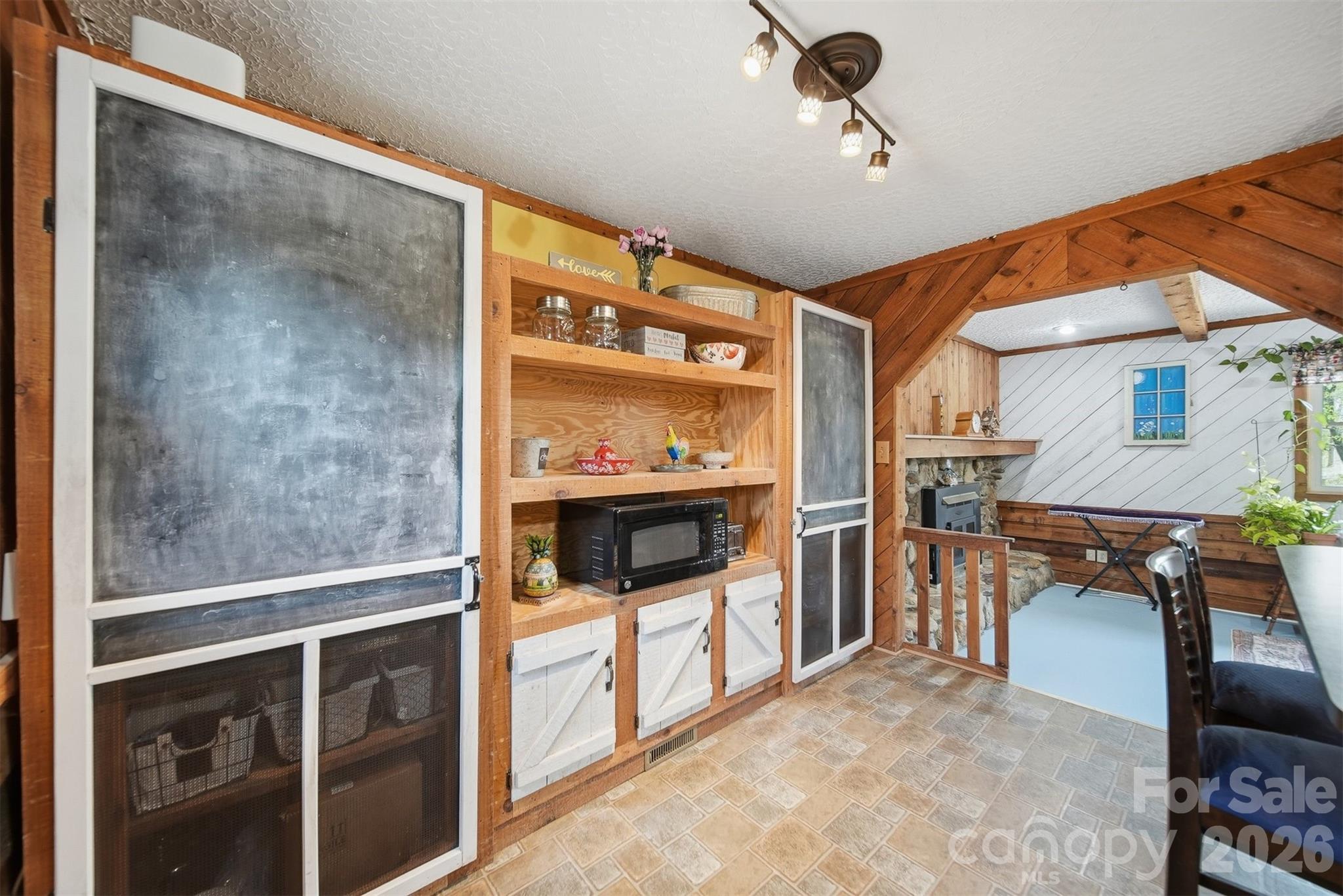 608 Hoyle Street — Lincolnton