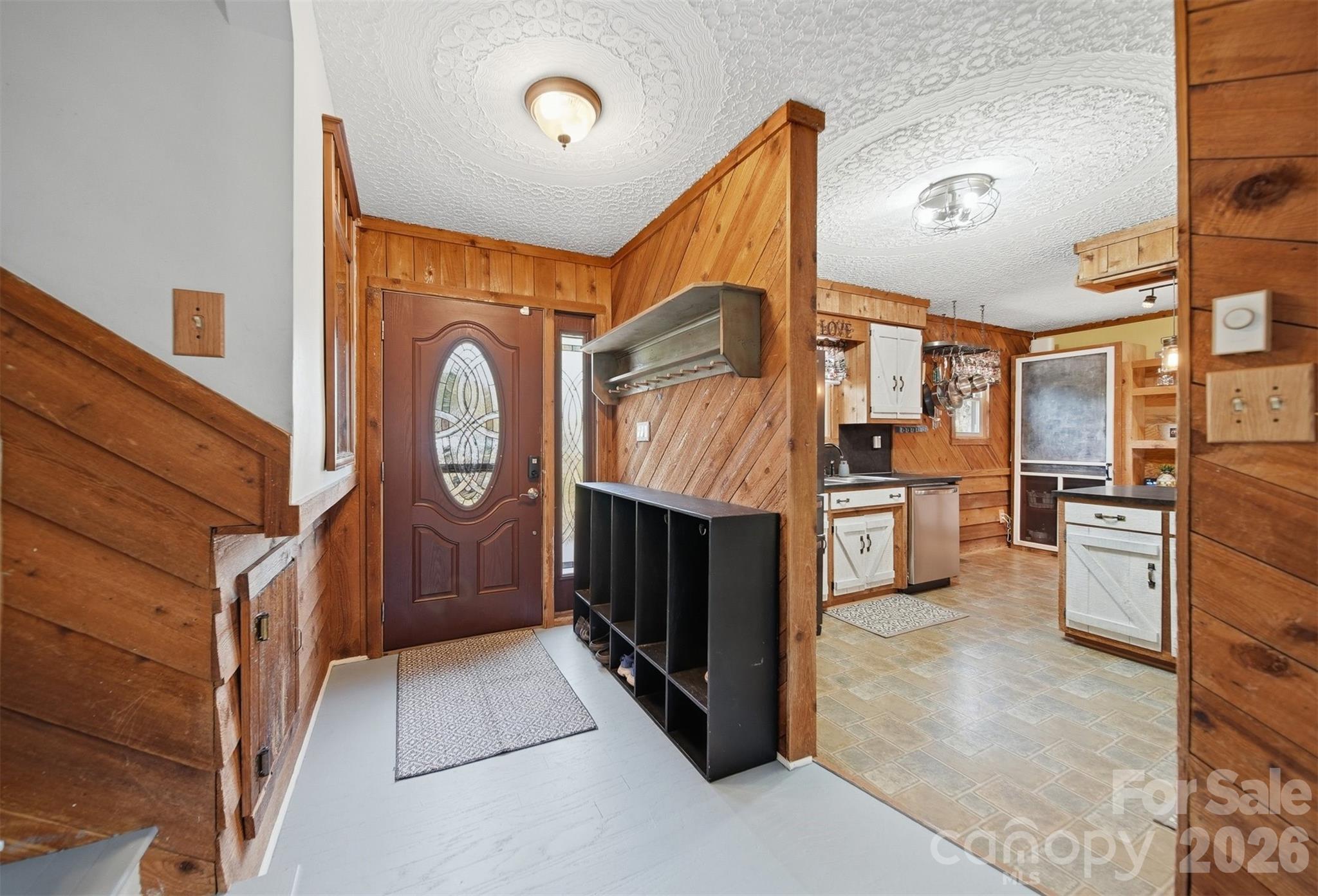 608 Hoyle Street — Lincolnton