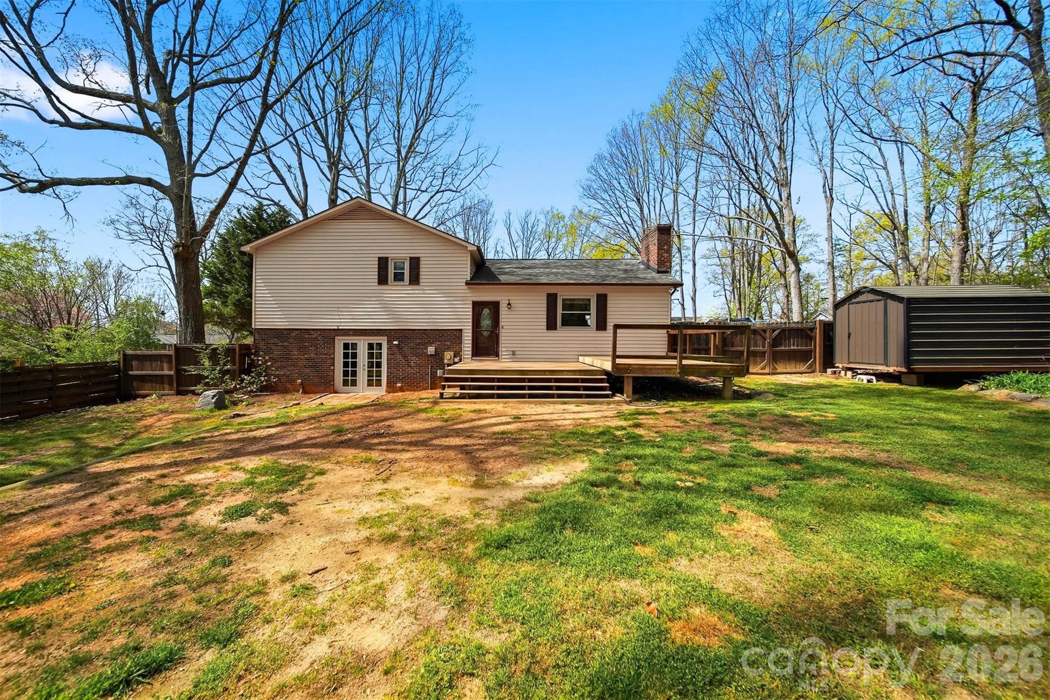608 Hoyle Street — Lincolnton