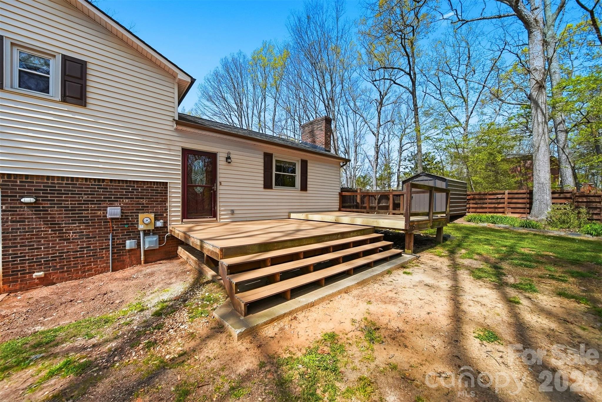 608 Hoyle Street — Lincolnton