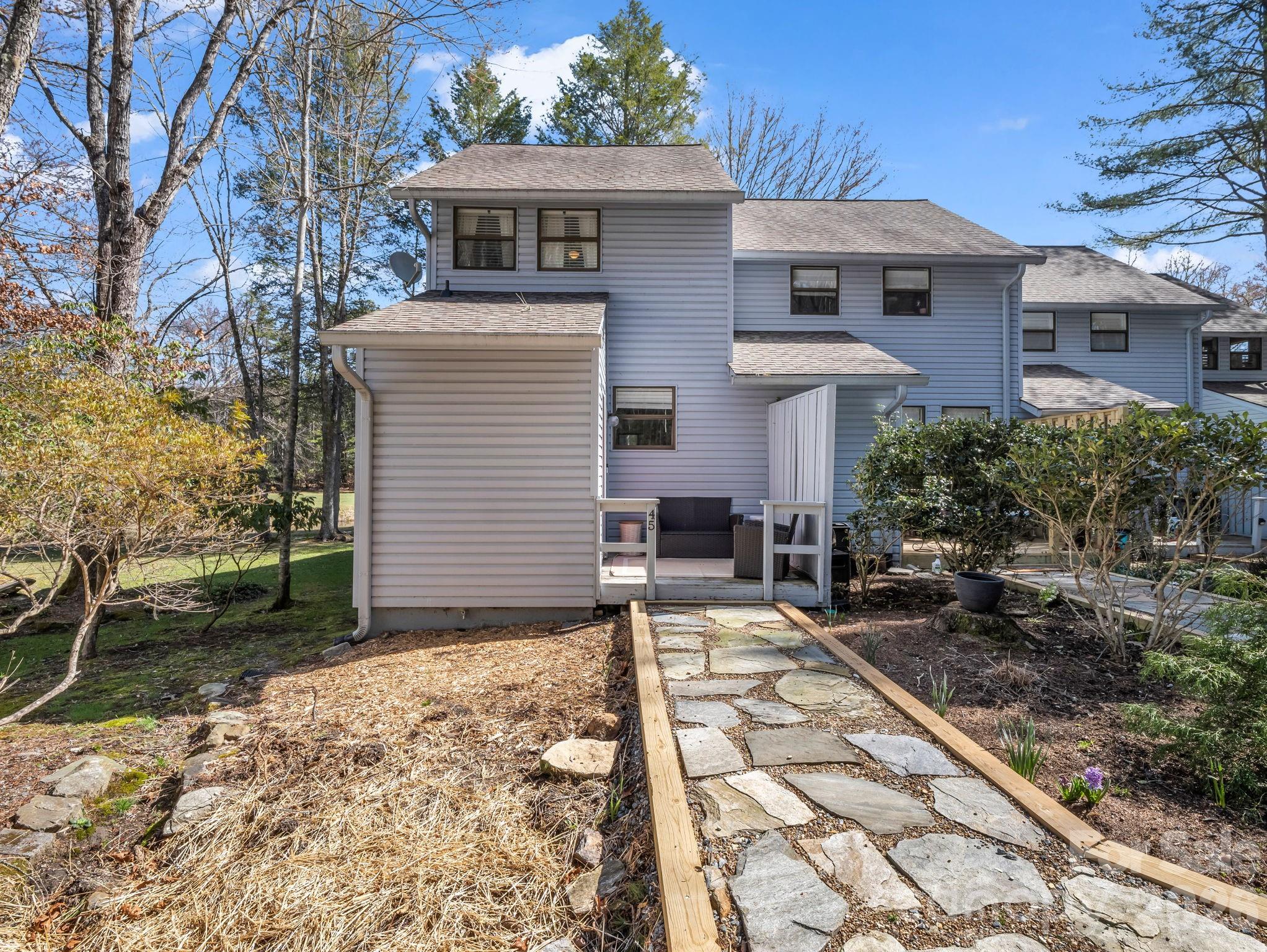 45 Lakeside Villas Drive — Brevard