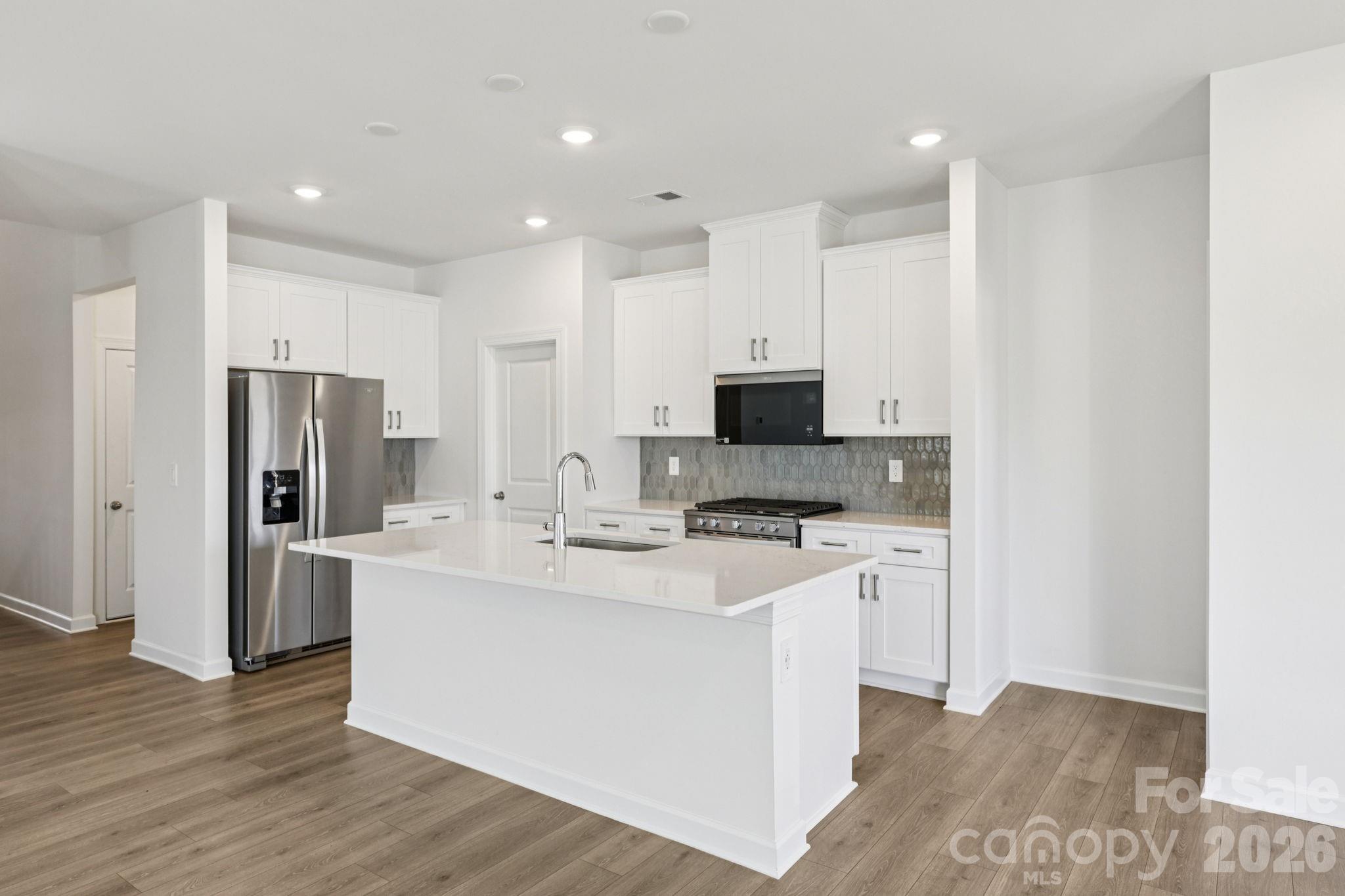 690 Darya Drive — York