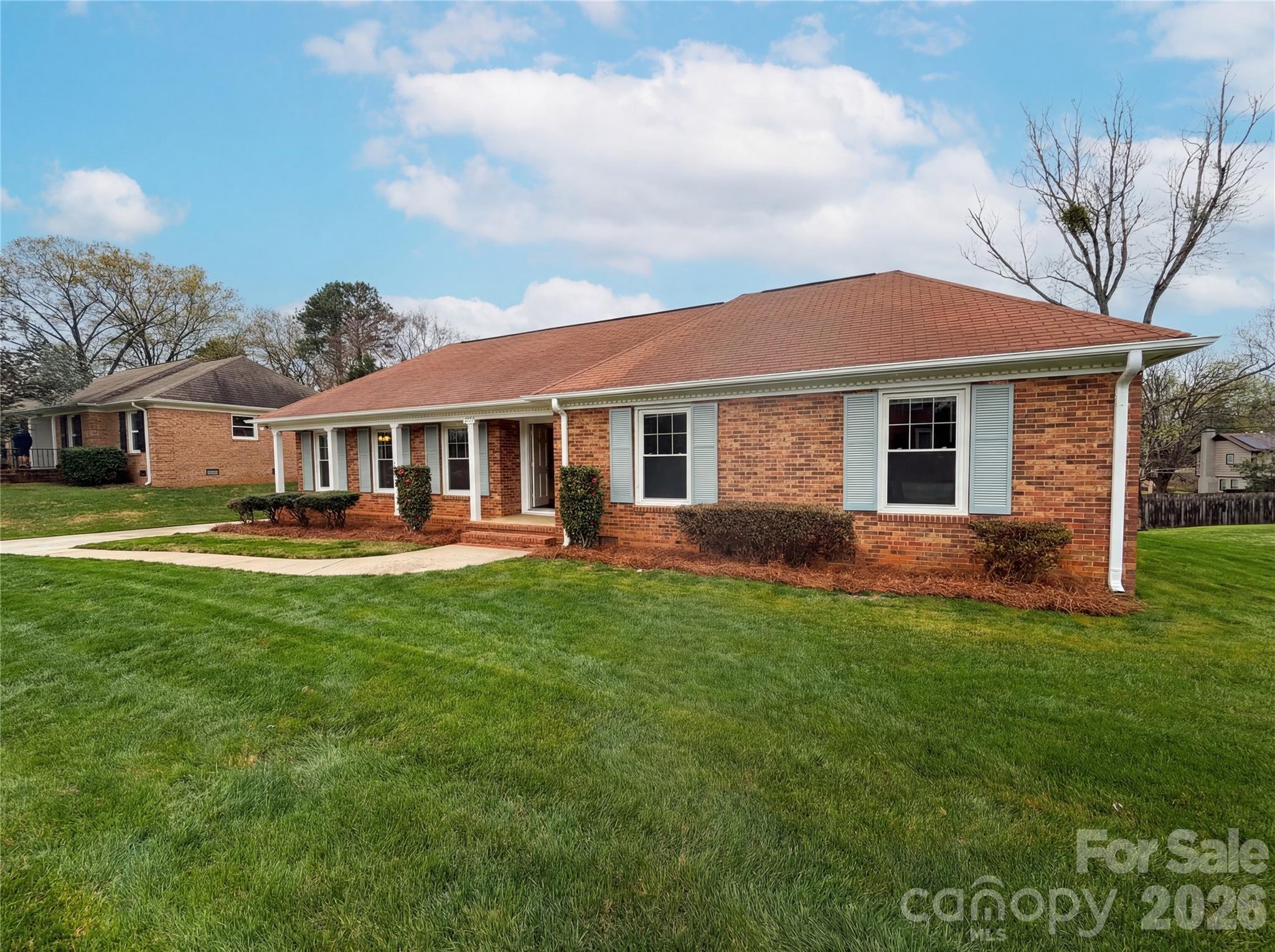6214 Ashcrest Drive — Charlotte