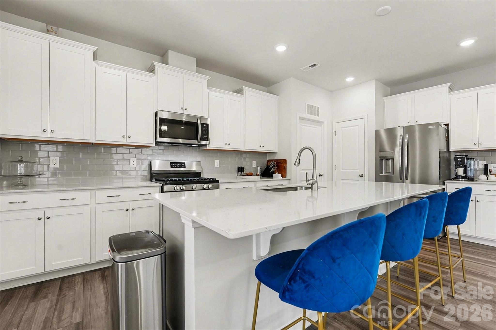 210 Eden Avenue — Mooresville