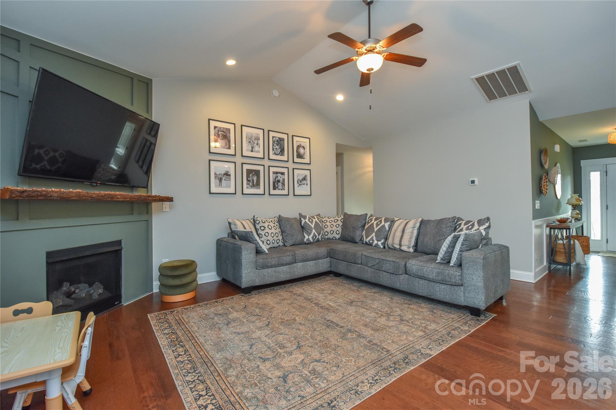 1809 Megan Ann Lane — Lincolnton