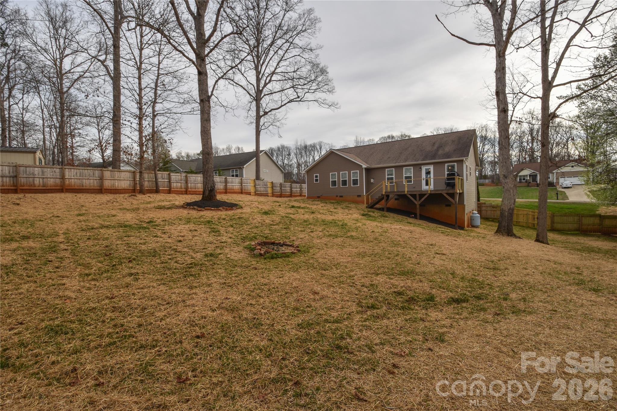 1809 Megan Ann Lane — Lincolnton