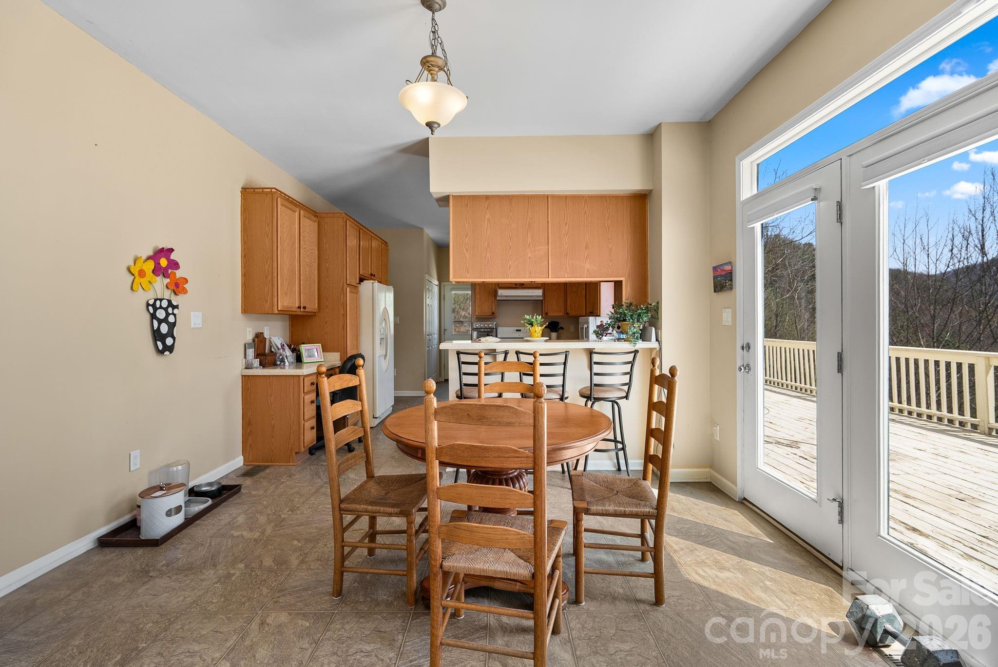 267 Eagles Trace — Canton