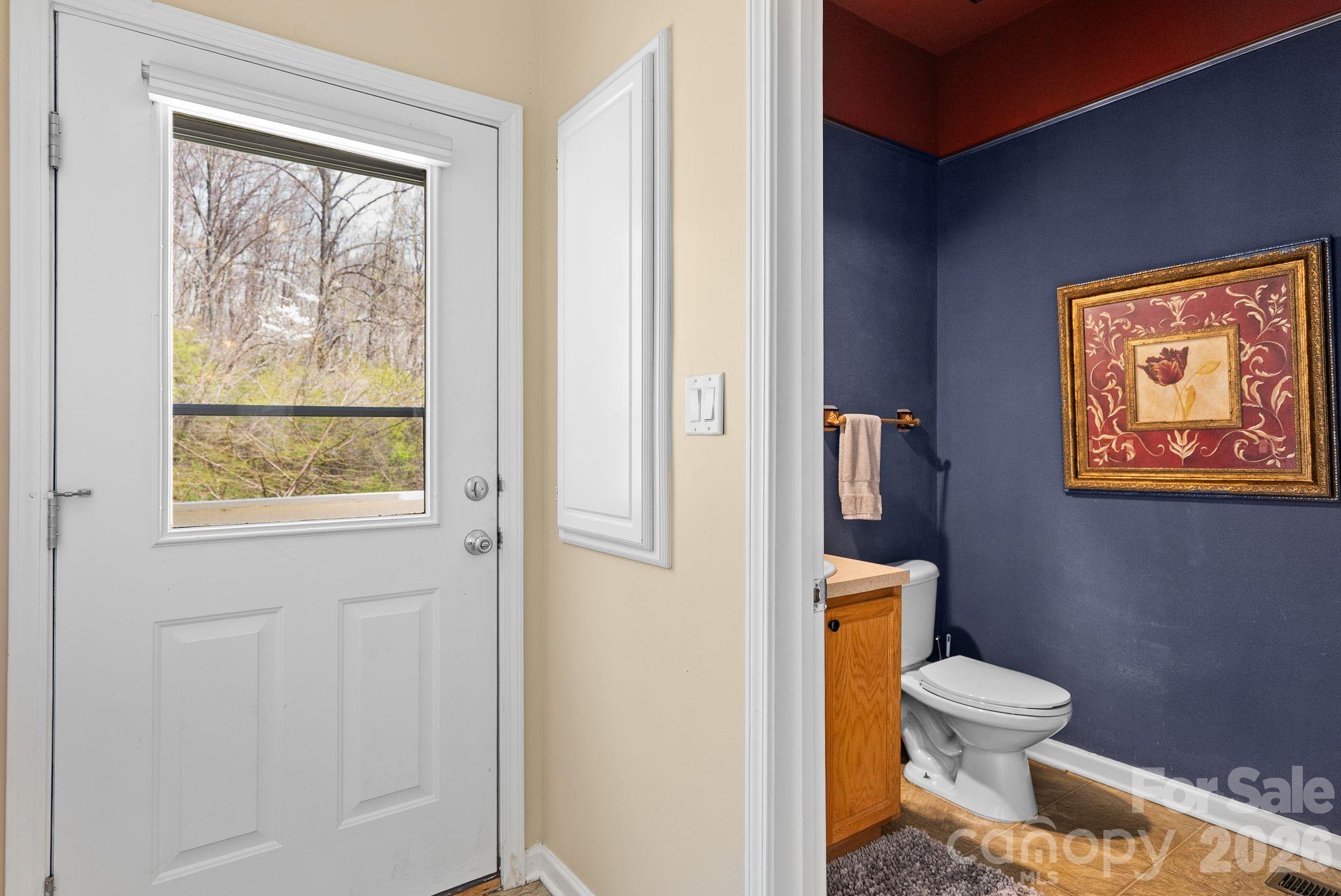 267 Eagles Trace — Canton
