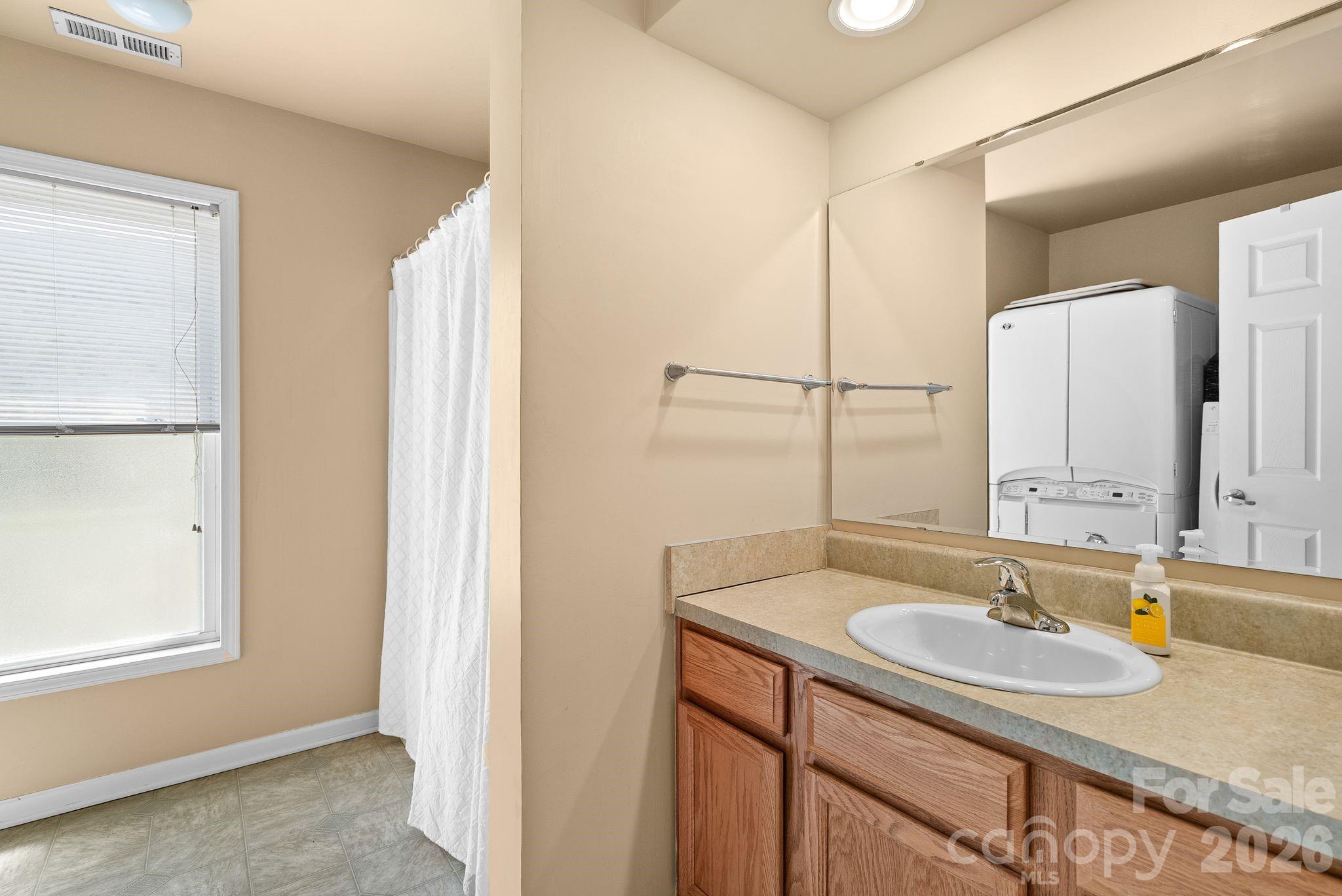 267 Eagles Trace — Canton