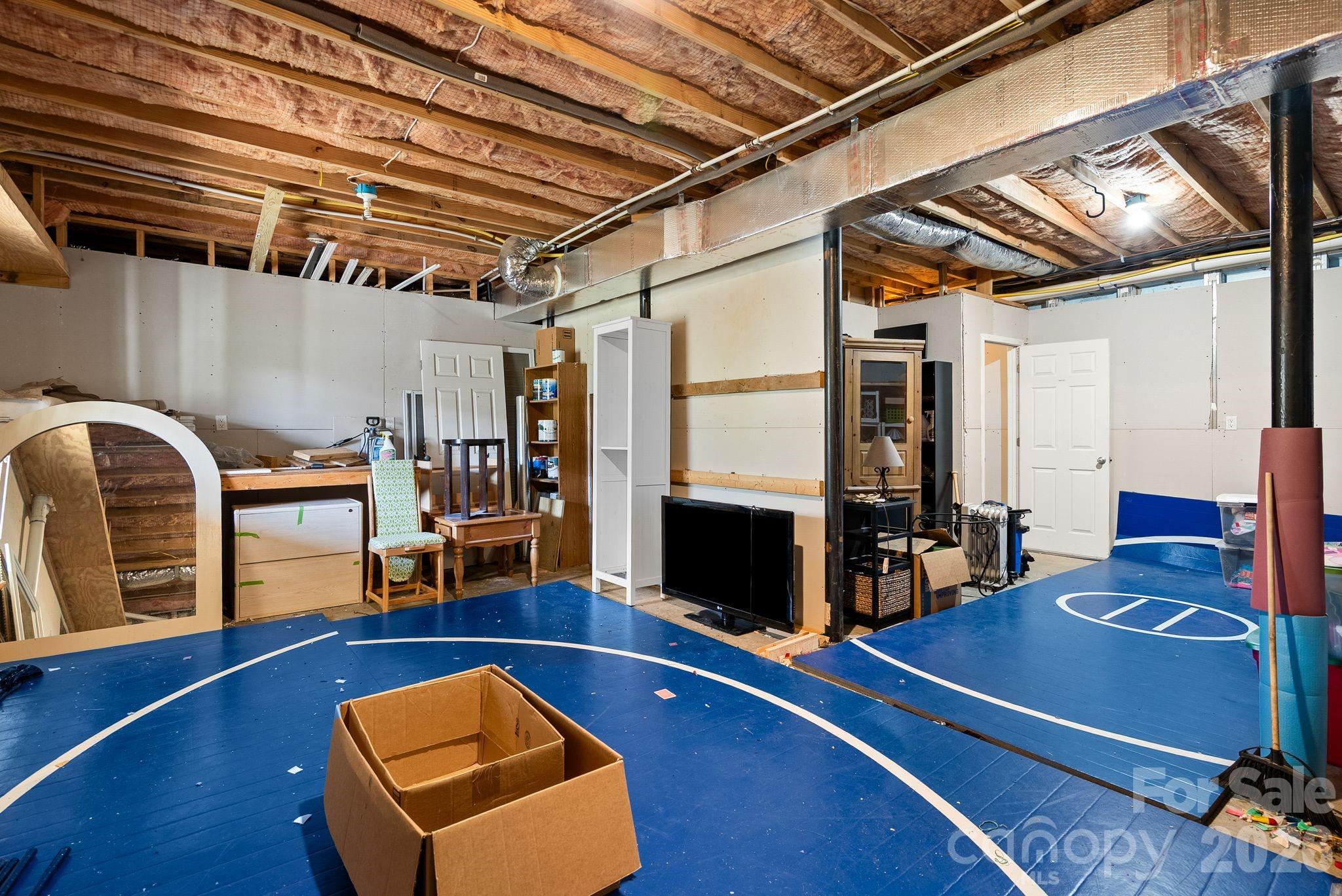 267 Eagles Trace — Canton