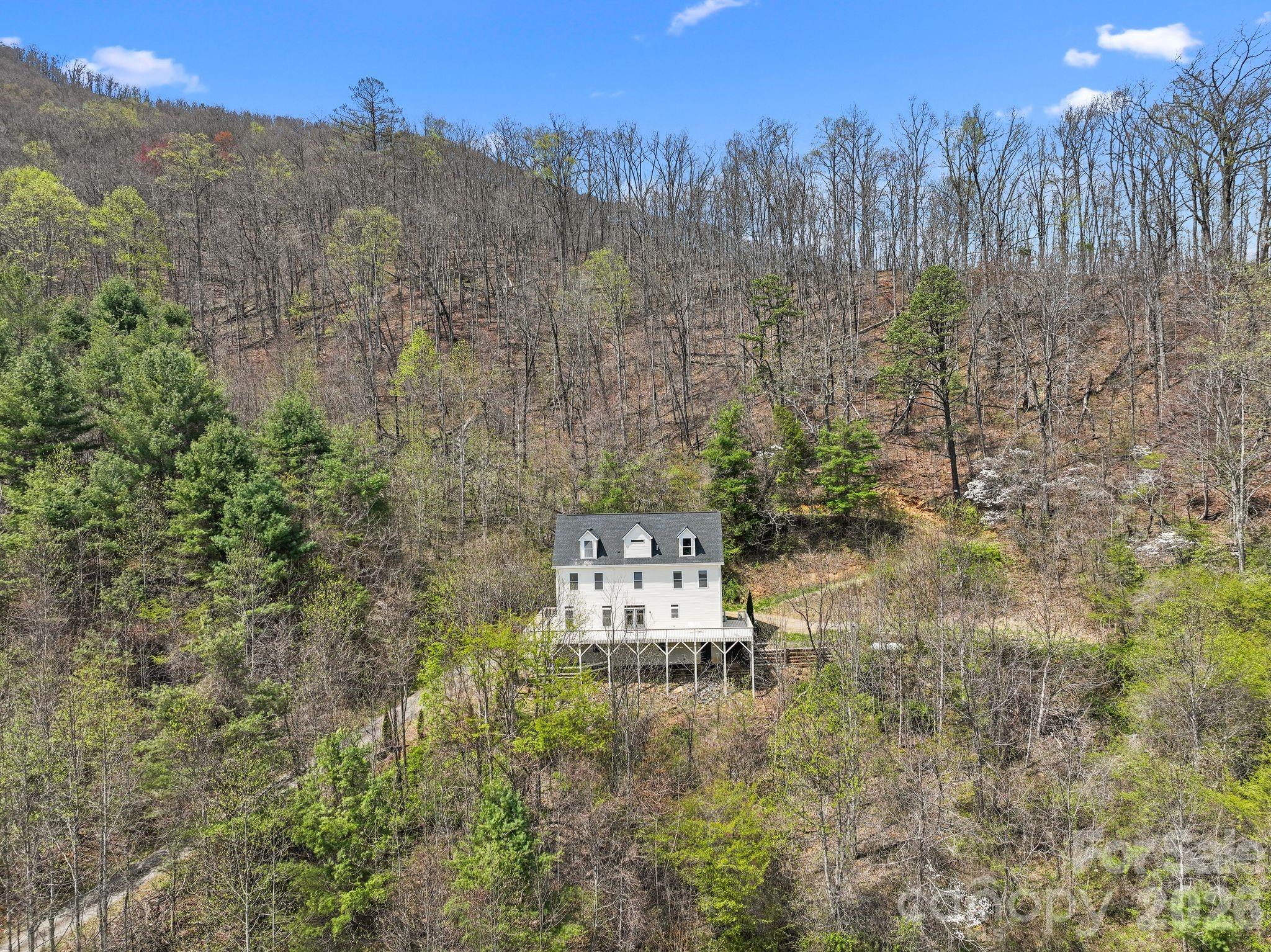 267 Eagles Trace — Canton