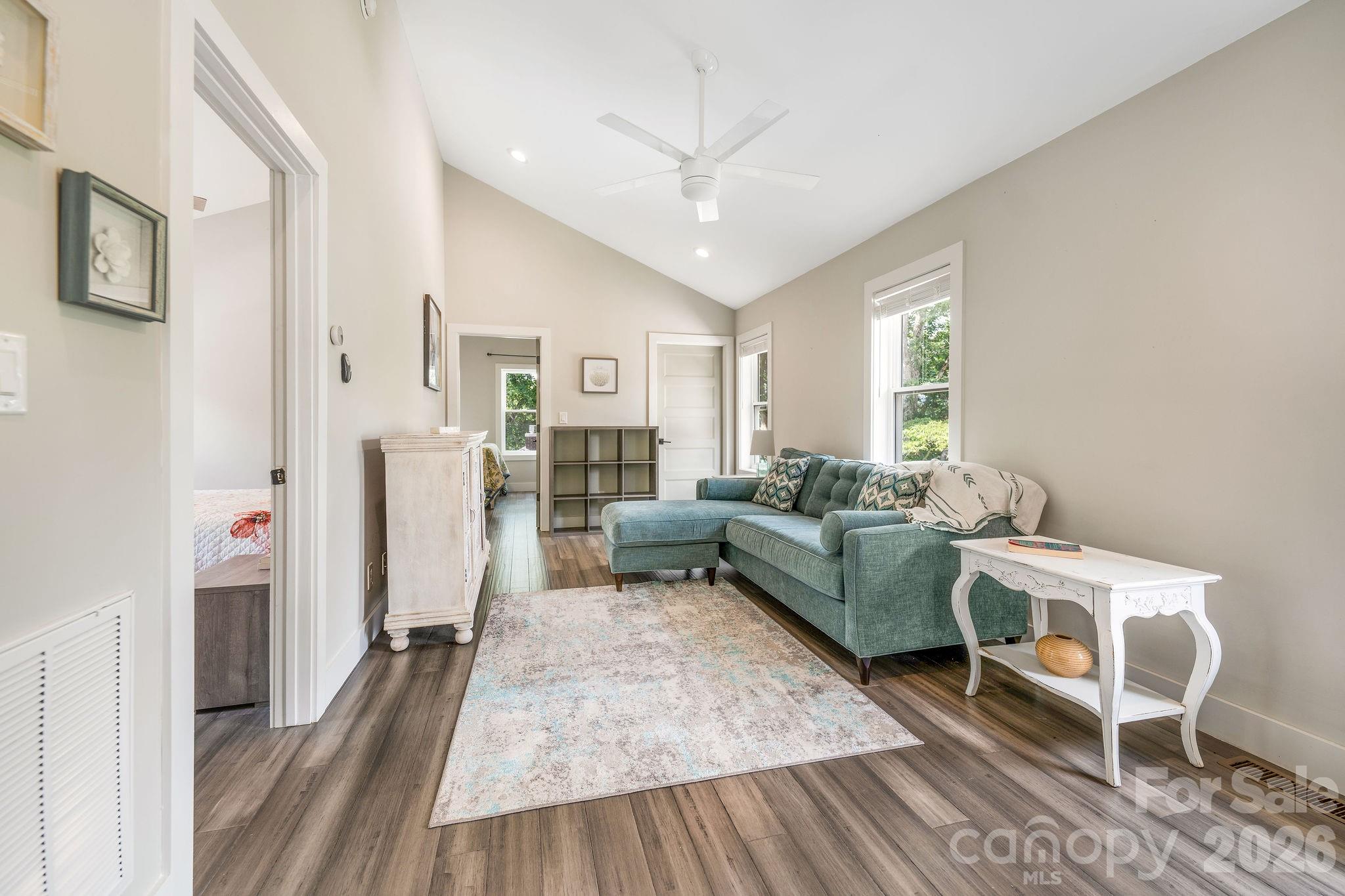 192 Virginia Avenue — Asheville