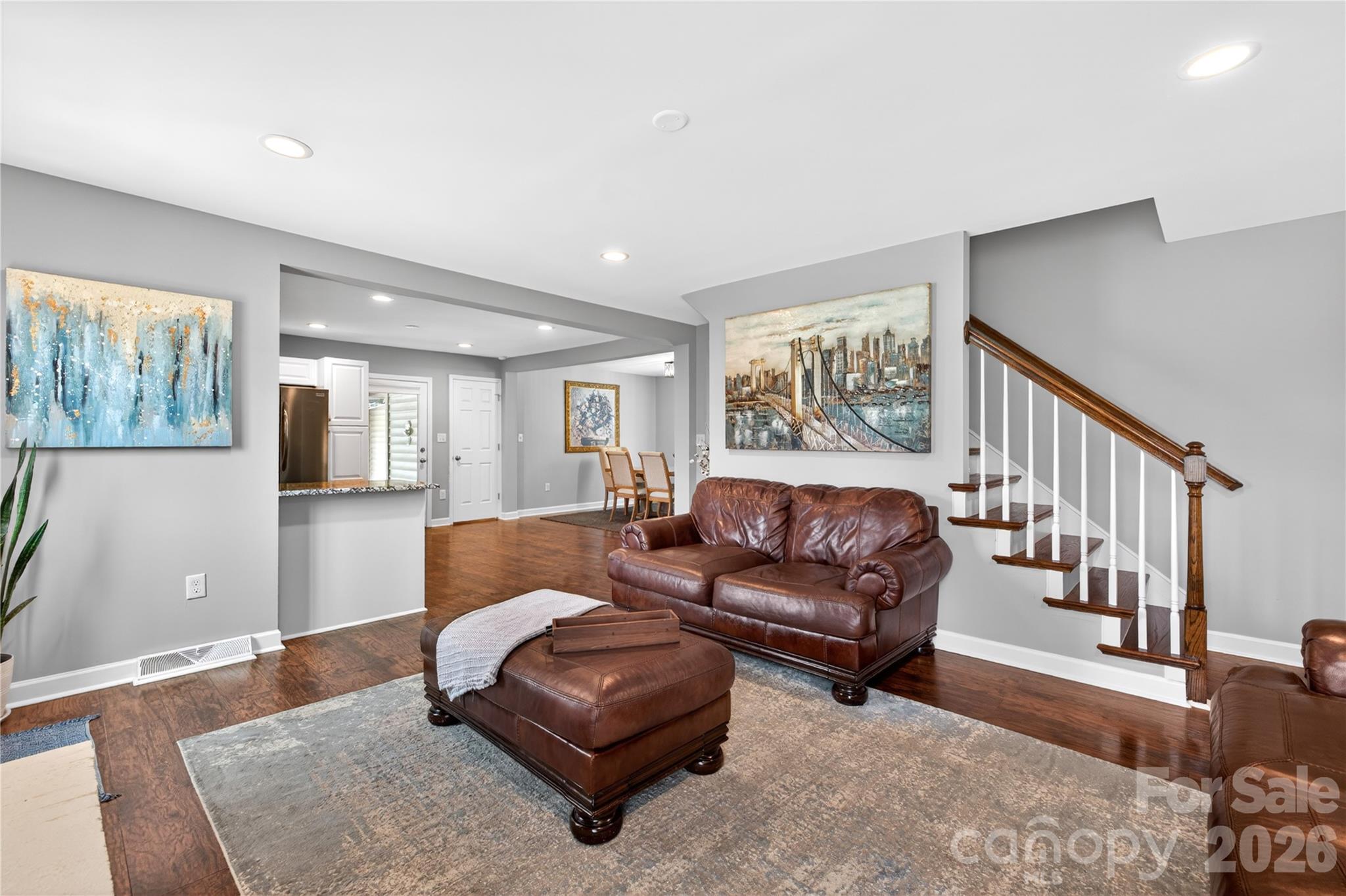 3231 Windrow Lane — Matthews