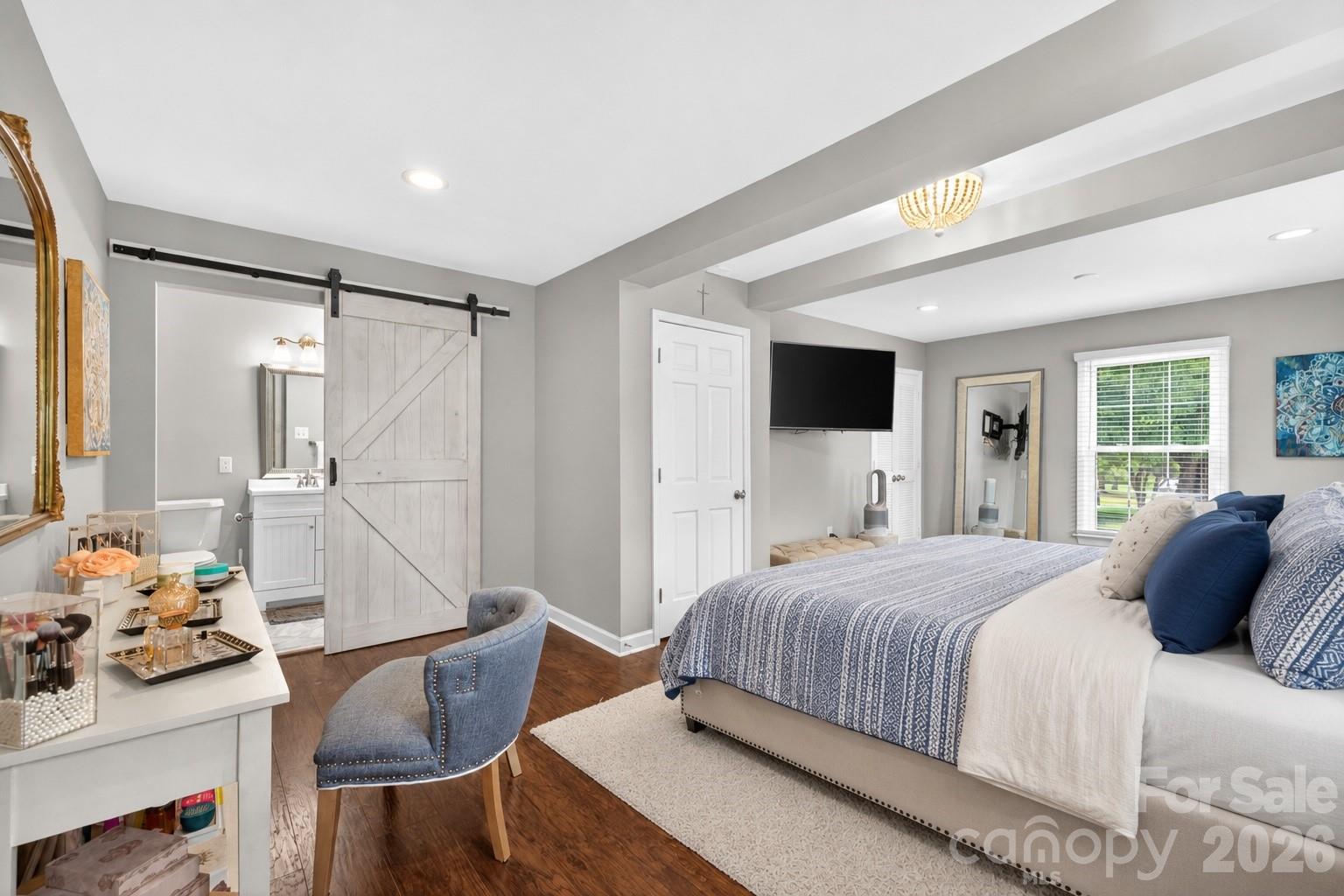 3231 Windrow Lane — Matthews