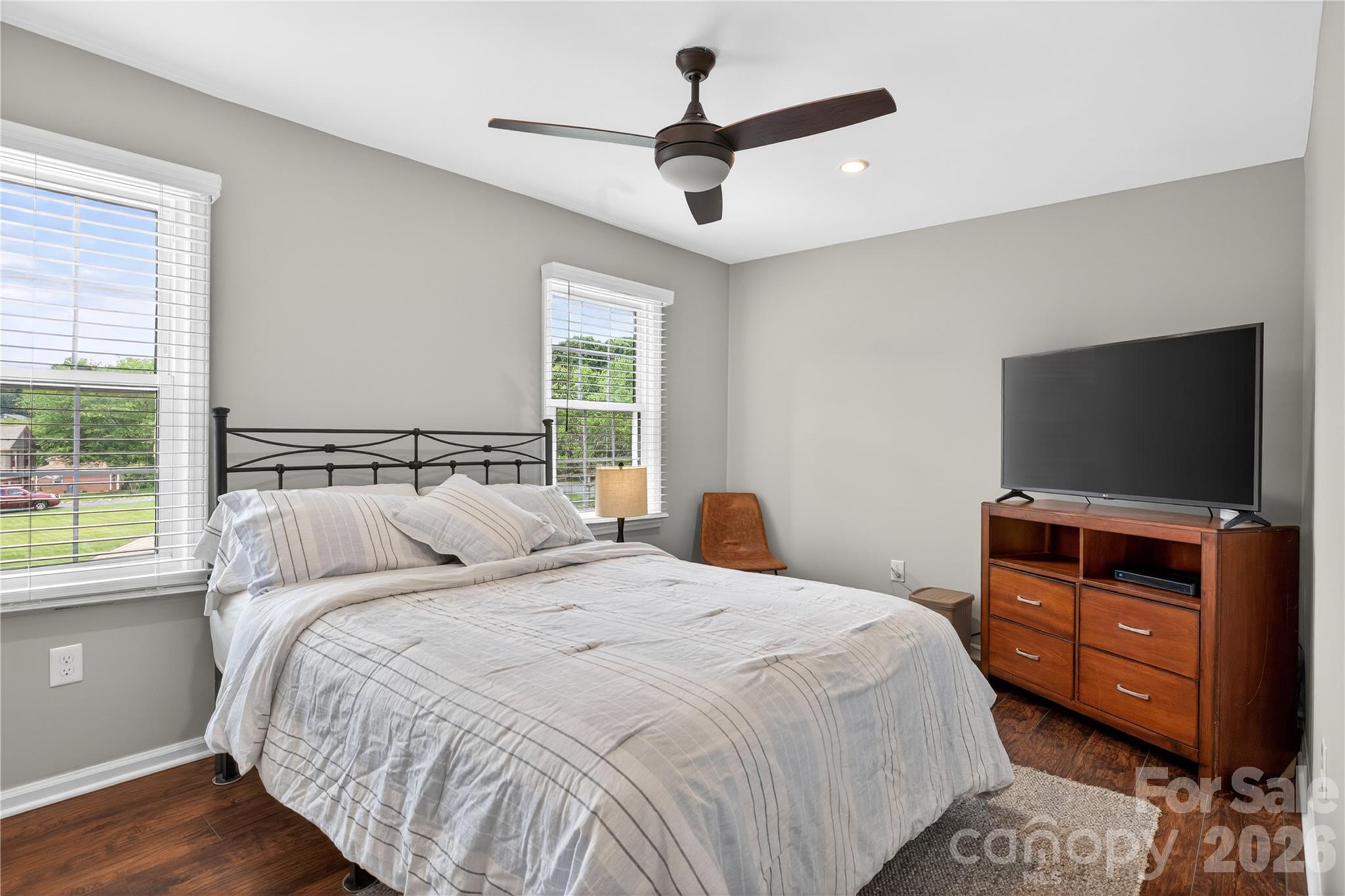 3231 Windrow Lane — Matthews