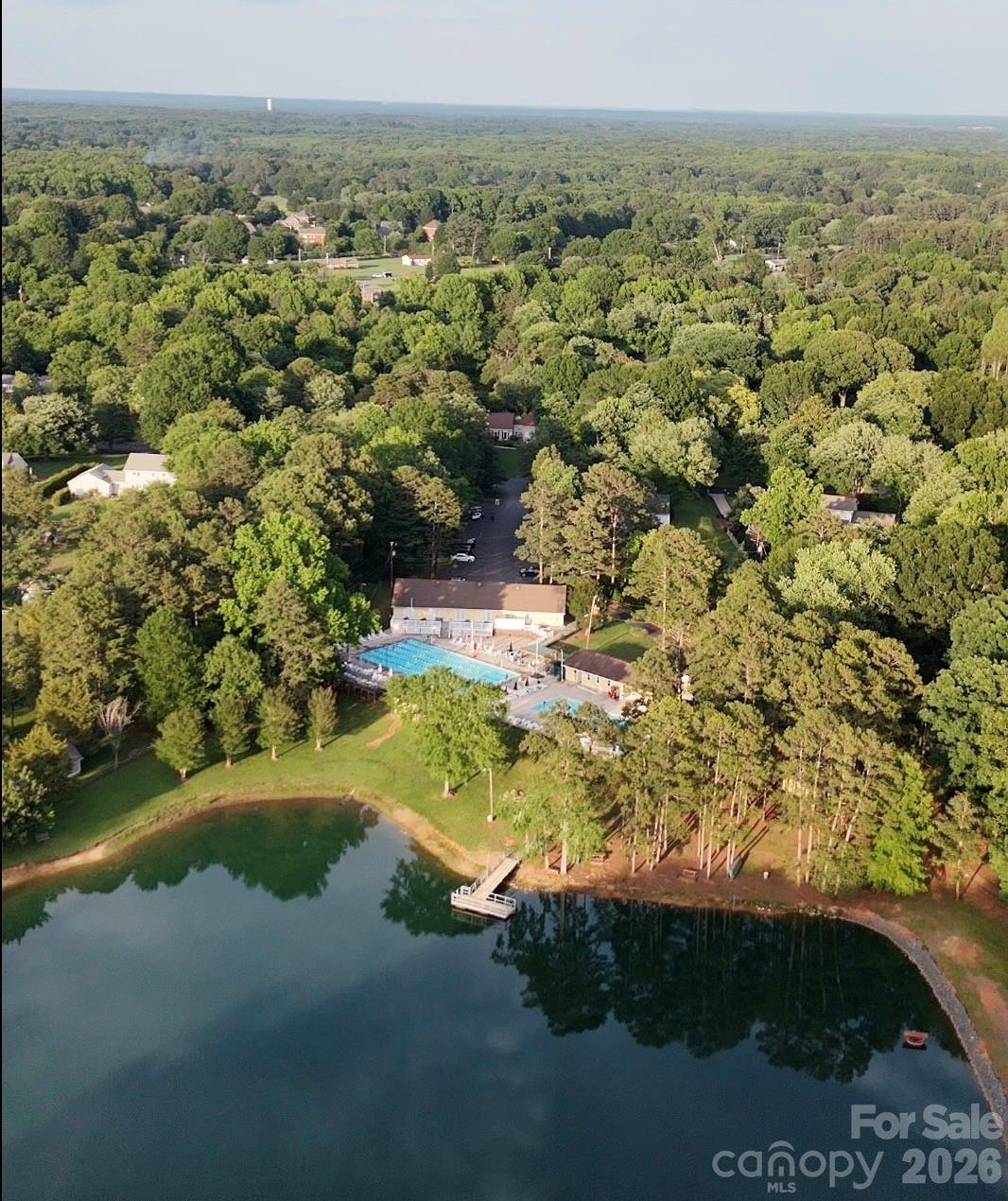 3231 Windrow Lane — Matthews