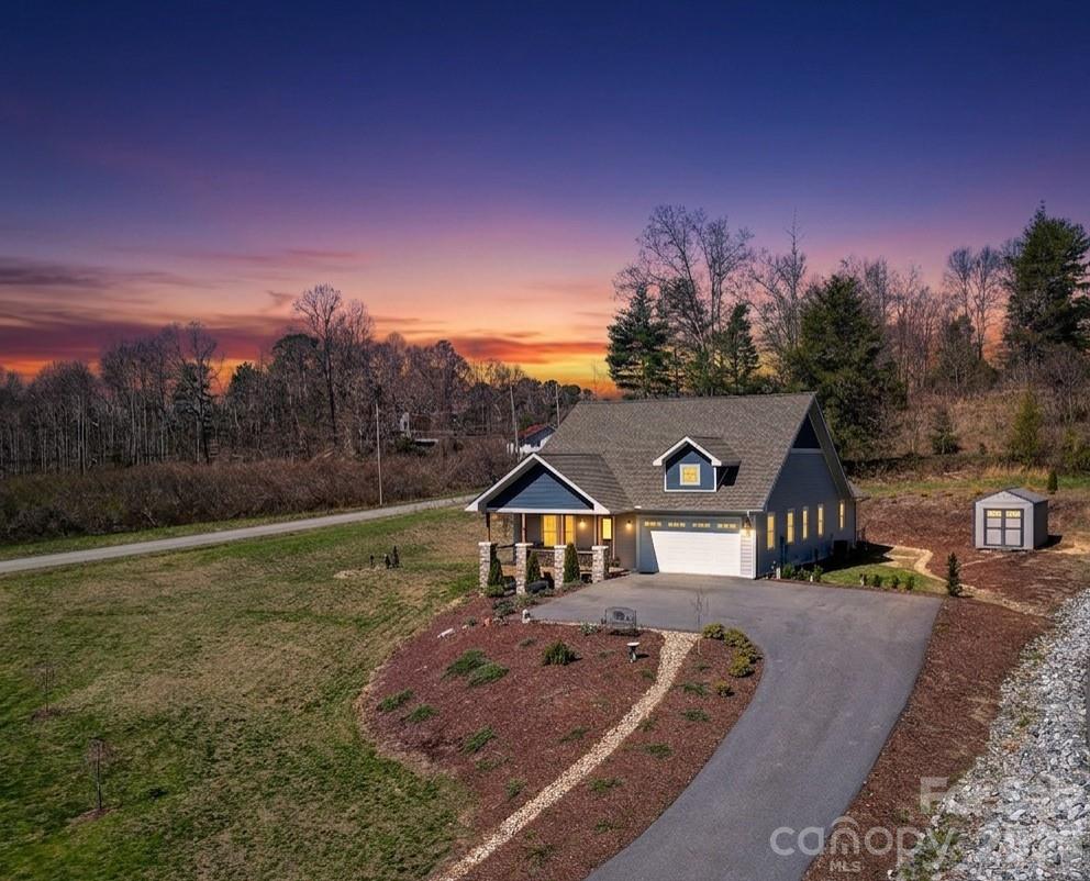 35 Cider Hill Lane — Hendersonville