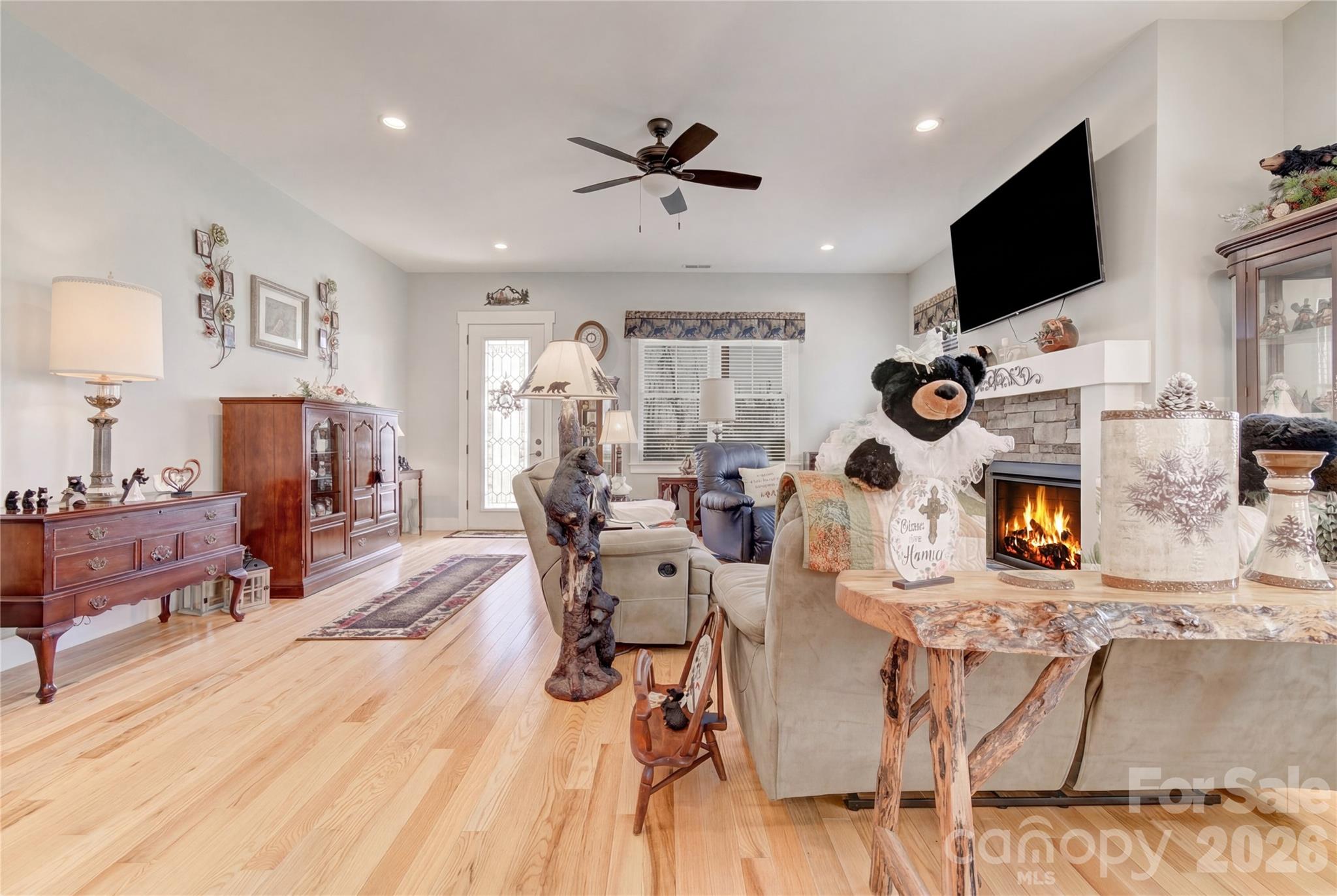 35 Cider Hill Lane — Hendersonville