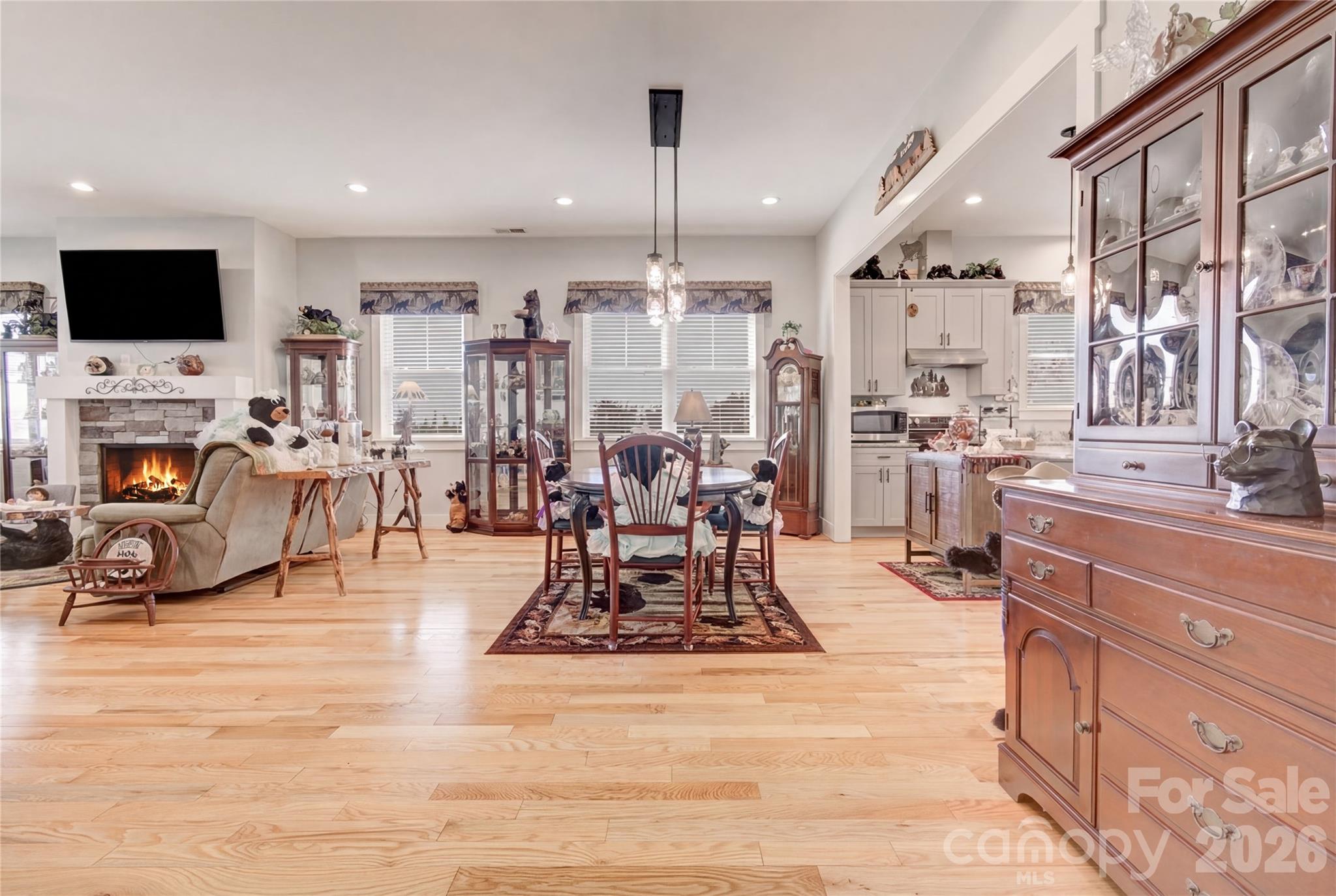 35 Cider Hill Lane — Hendersonville