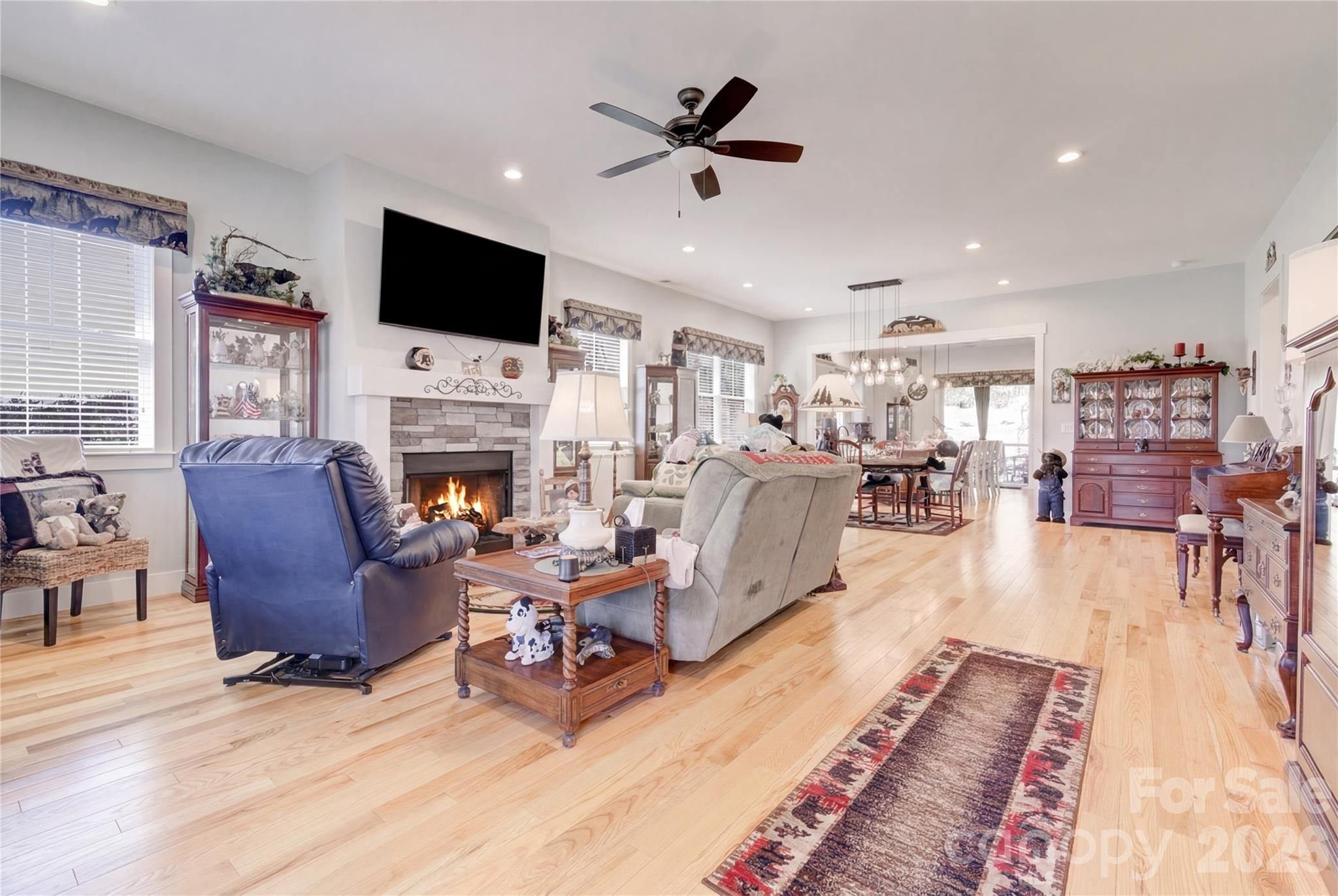 35 Cider Hill Lane — Hendersonville