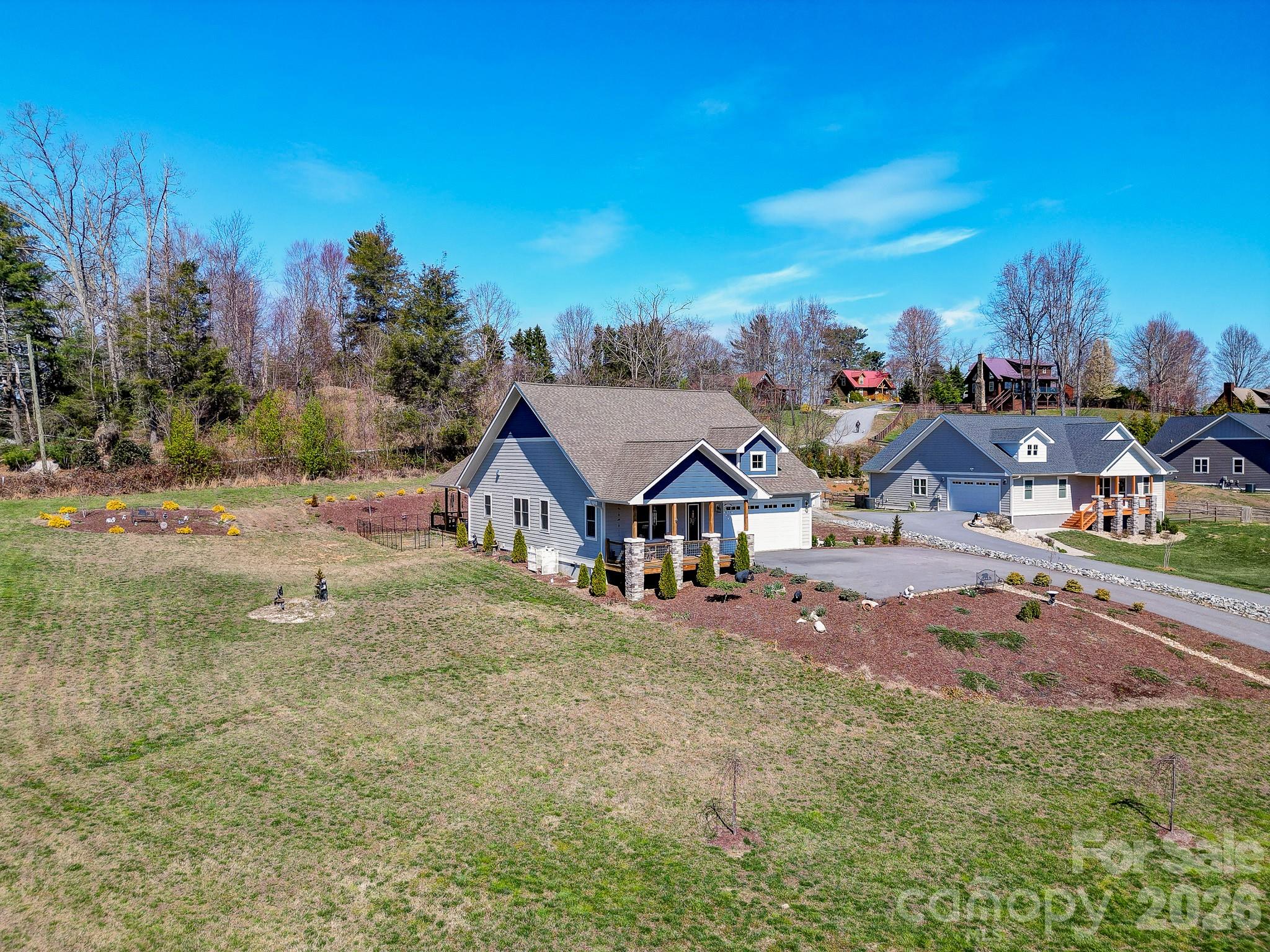 35 Cider Hill Lane — Hendersonville