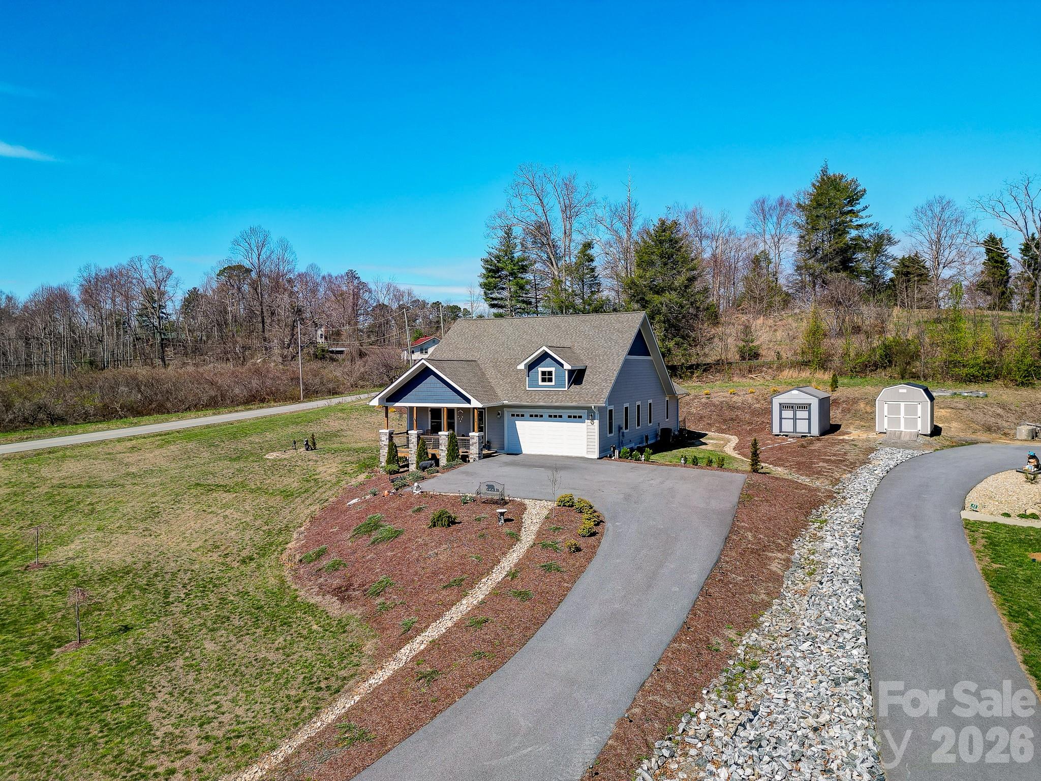 35 Cider Hill Lane — Hendersonville